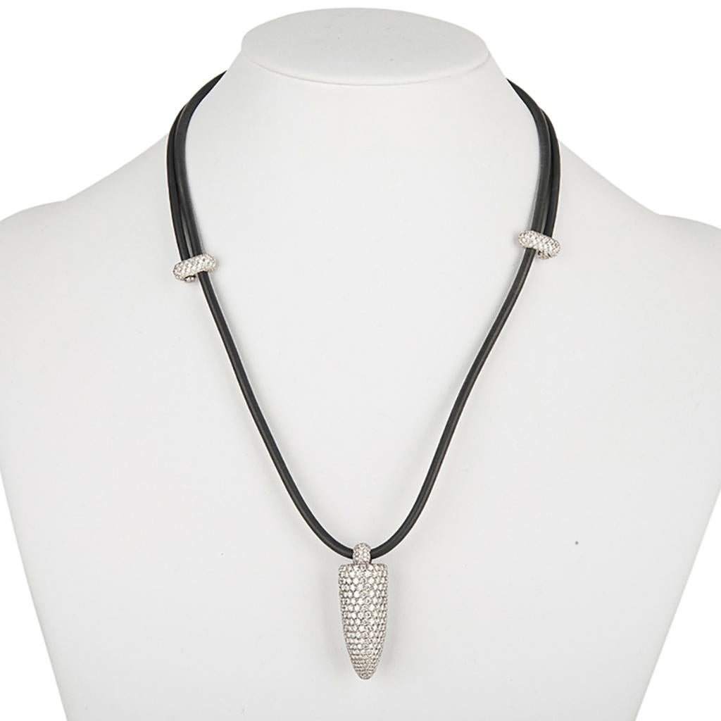 Contemporary Vhernier Calla Necklace / Earrings Set Diamonds Black Onyx 18 Karat White Gold