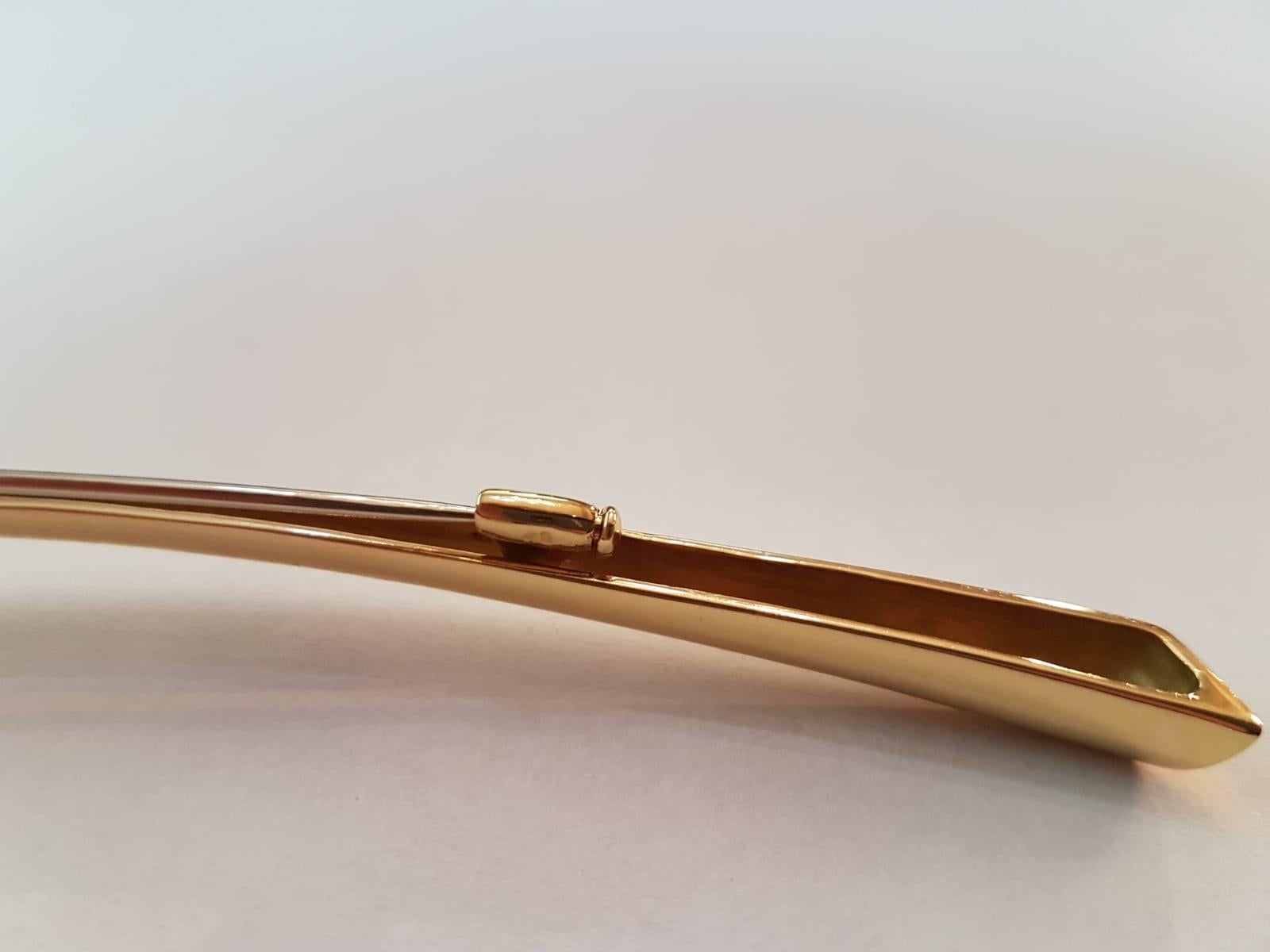 Vhernier Diamond 18 Karat Yellow Gold Leaf Pin Brooch In New Condition For Sale In Cosenza, Italia