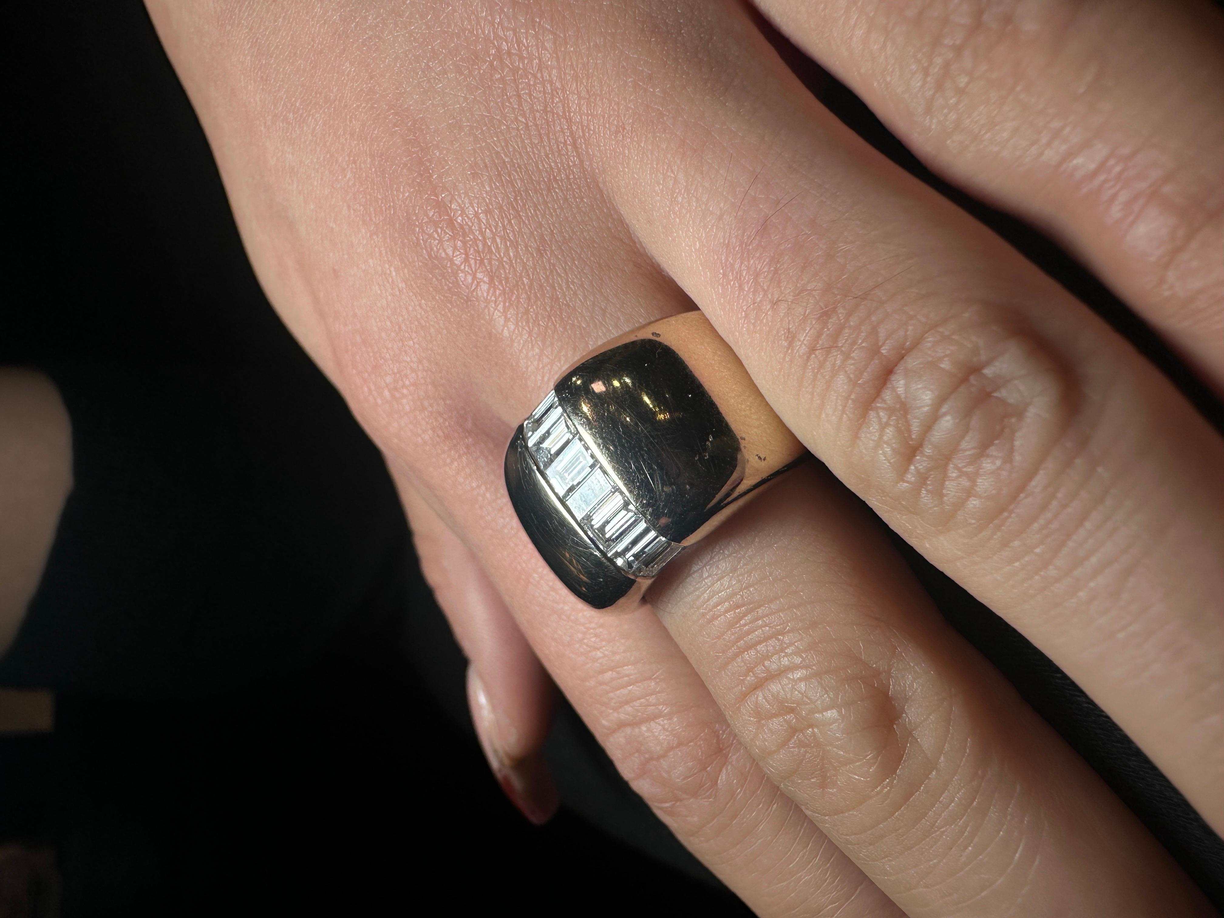 Women's or Men's Vhernier diamond ring 