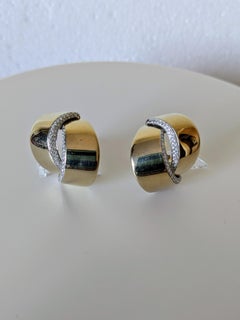 Vhernier  Eclisse black jet  18k Gold and diamonds clip earrings