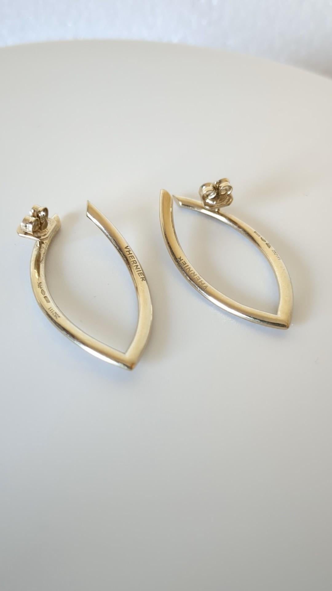 Vhernier  Eclisse black jet  18k Gold and diamonds clip earrings Neuf - En vente à Bilbao, ES