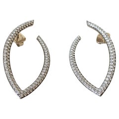 Vhernier  Eclisse black jet  18k Gold and diamonds clip earrings