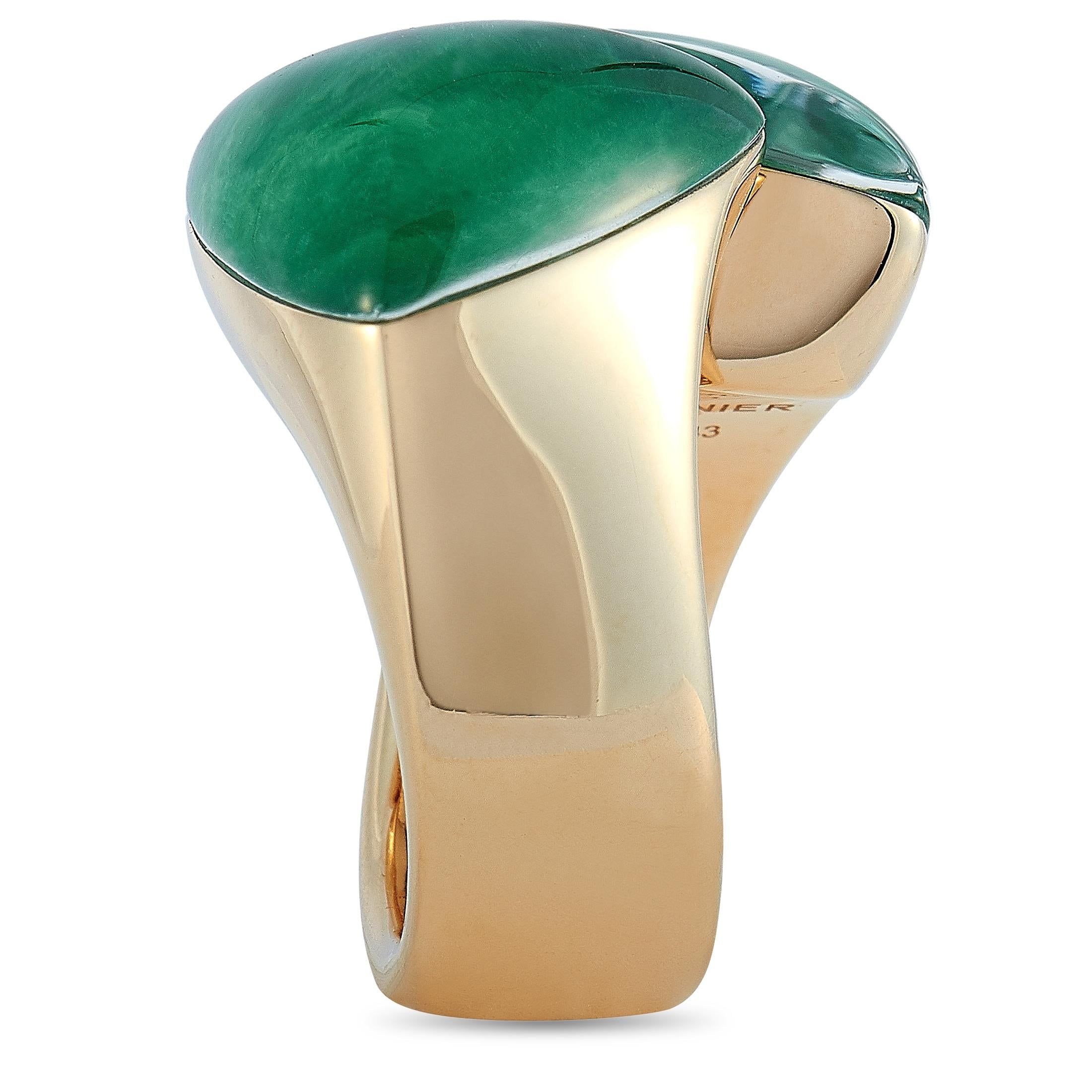 Vhernier Freccia 18 Karat Rose Gold Jade and Rock Crystal Ring In New Condition In Southampton, PA