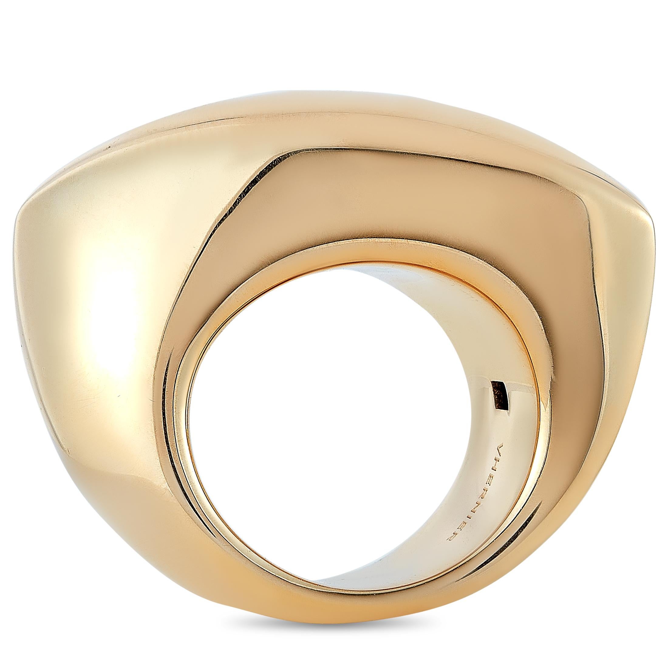 The Vhernier “Fuseau” ring is crafted from 18K rose gold and weighs 13.8 grams, boasting band thickness of 9 mm and top height of 9 mm.
Ring Size: 6.5

This item is offered in brand new condition and includes the manufacturer’s box.