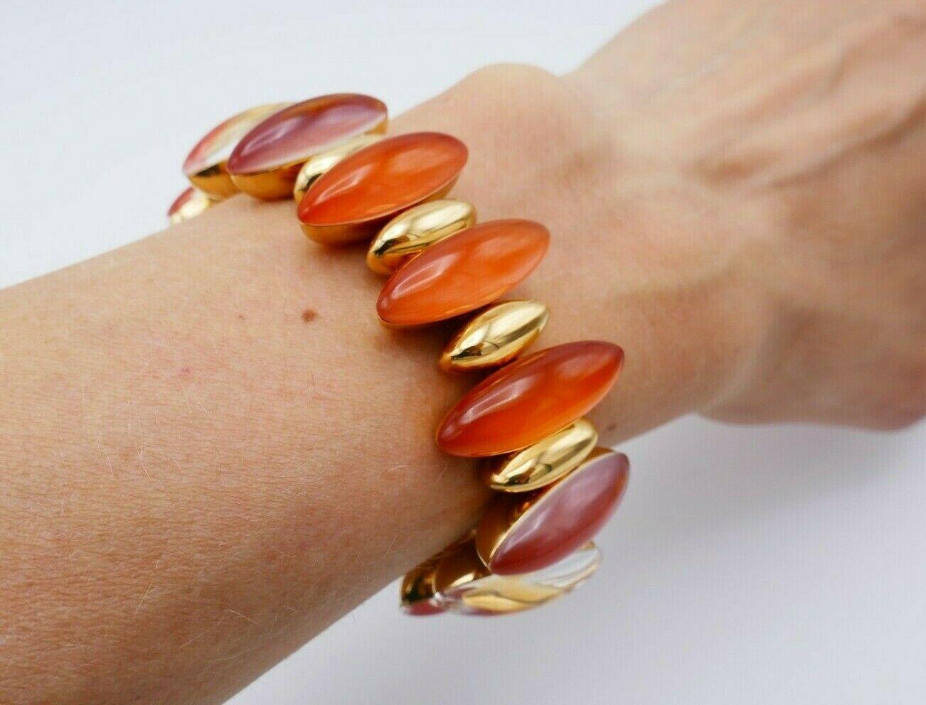 Vhernier Fuseau Red Carnelian Rock Crystal Gold Bracelet In Excellent Condition For Sale In Beverly Hills, CA