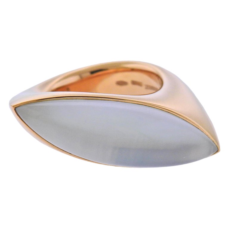 Vhernier Fuseau Rose Gold Mother of Pearl Crystal Ring For Sale