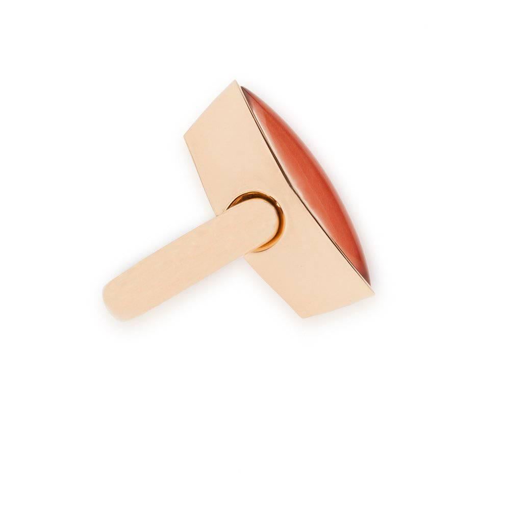Vhernier Gold Coral and Rock Crystal Quartz Flexible Navette Shaped Ring In New Condition For Sale In Miami Beach, FL