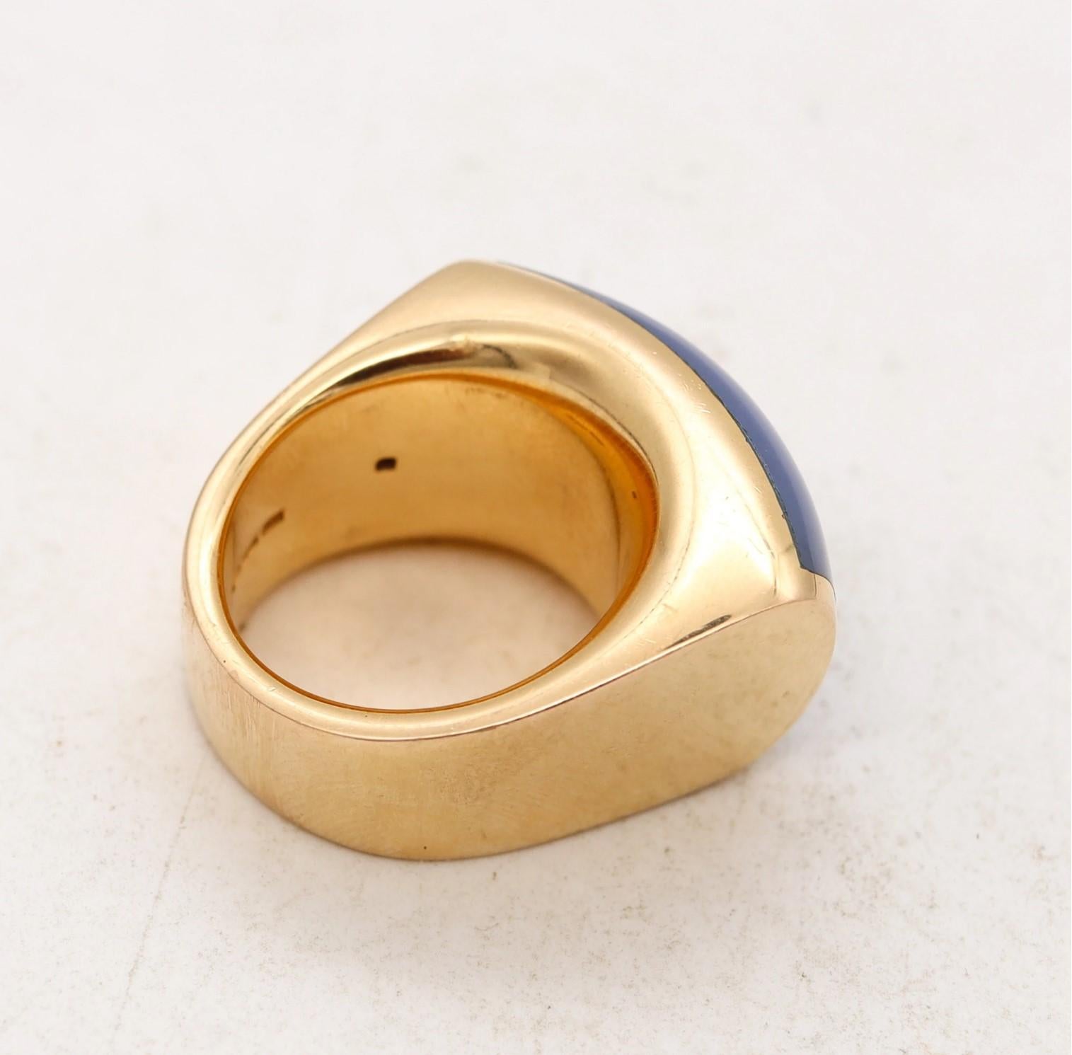 Cabochon Vhernier Milano Plateau Geometric Cocktail Ring 18Kt Gold with Blue Lace Agate