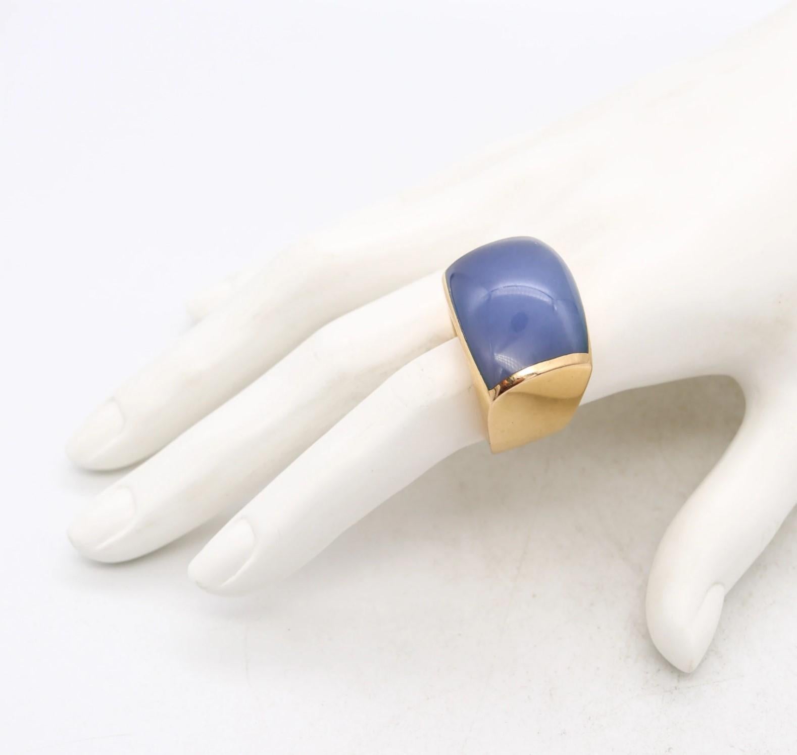 Vhernier Milano Plateau Geometric Cocktail Ring 18Kt Gold with Blue Lace Agate 2
