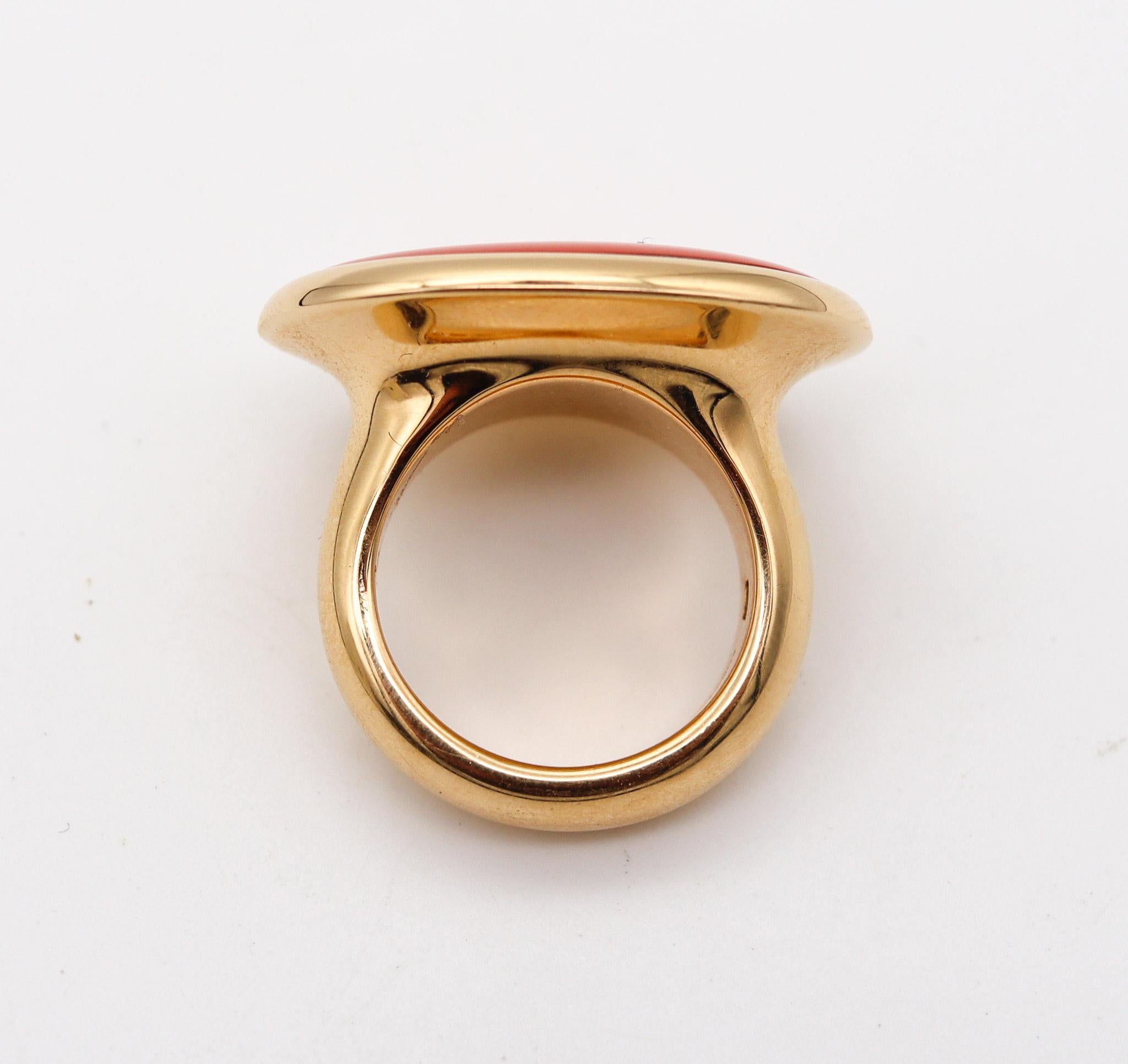 Vhernier Milano Sculptural Cocktail Ring in 18kt Yellow Gold with Coral & Quartz For Sale 1