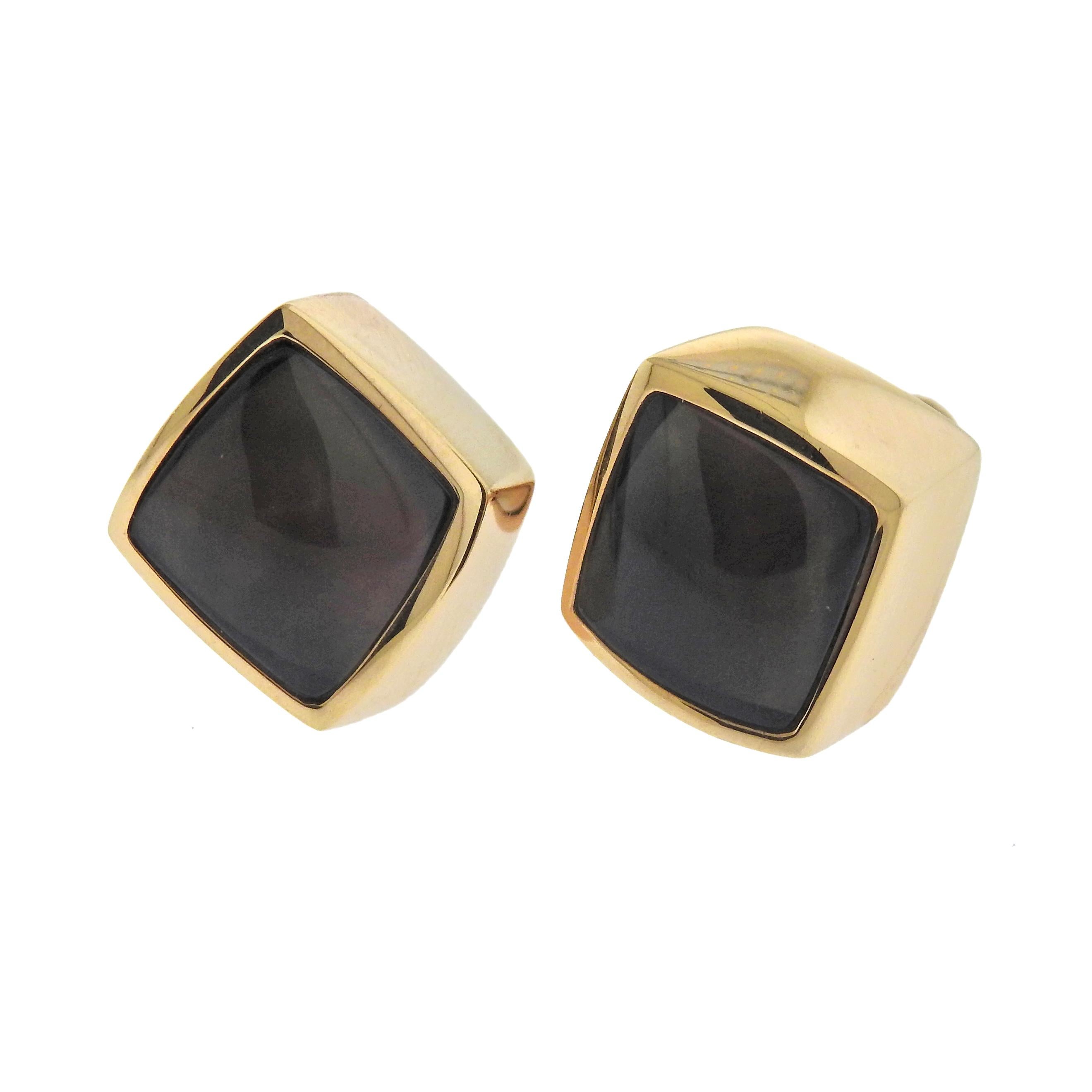 Vhernier Mother-of-Pearl Gold Cufflinks