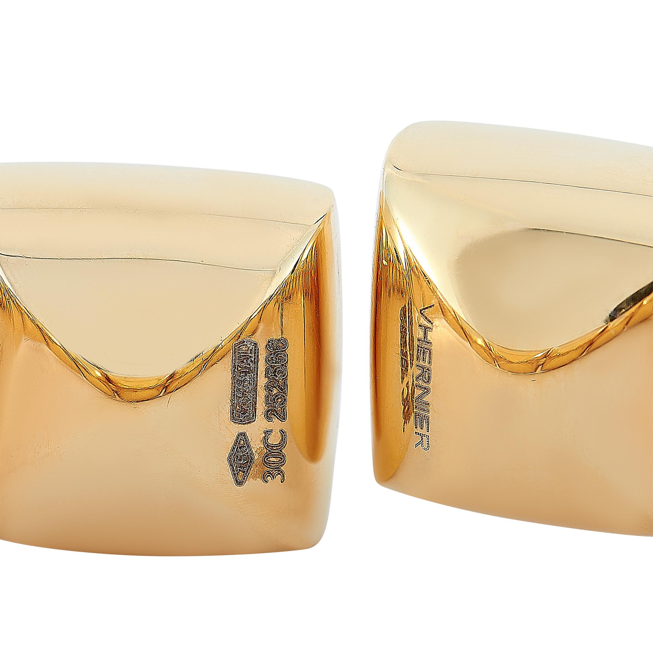 Vhernier Pan di Zucchero 18 Karat Rose Gold and Carnelian Bracelet In New Condition In Southampton, PA