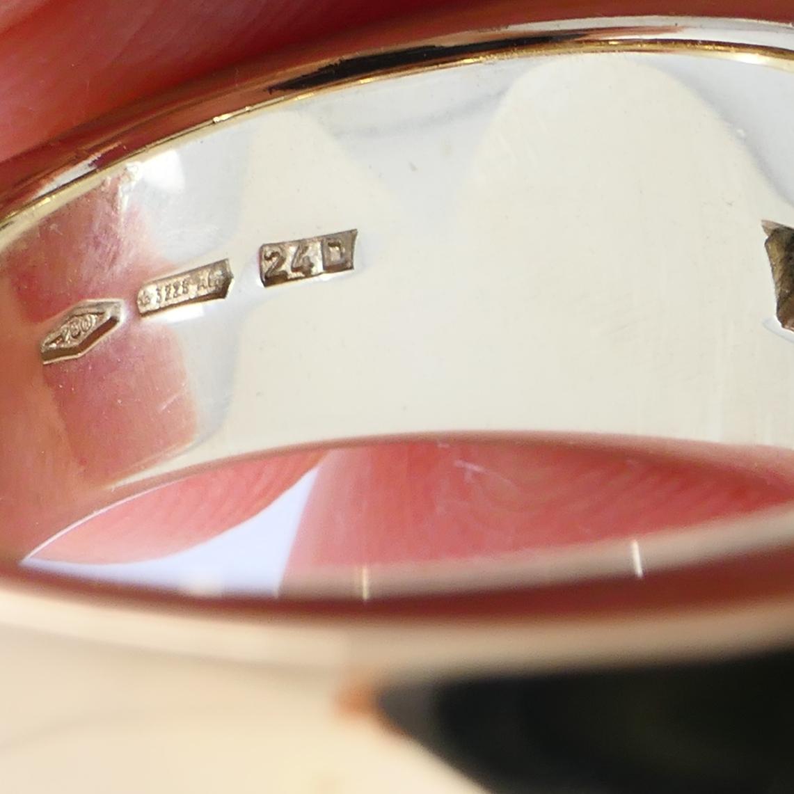 Anello Vhernier Pirouette in oro rosa e bianco 18 ct. in vendita 5