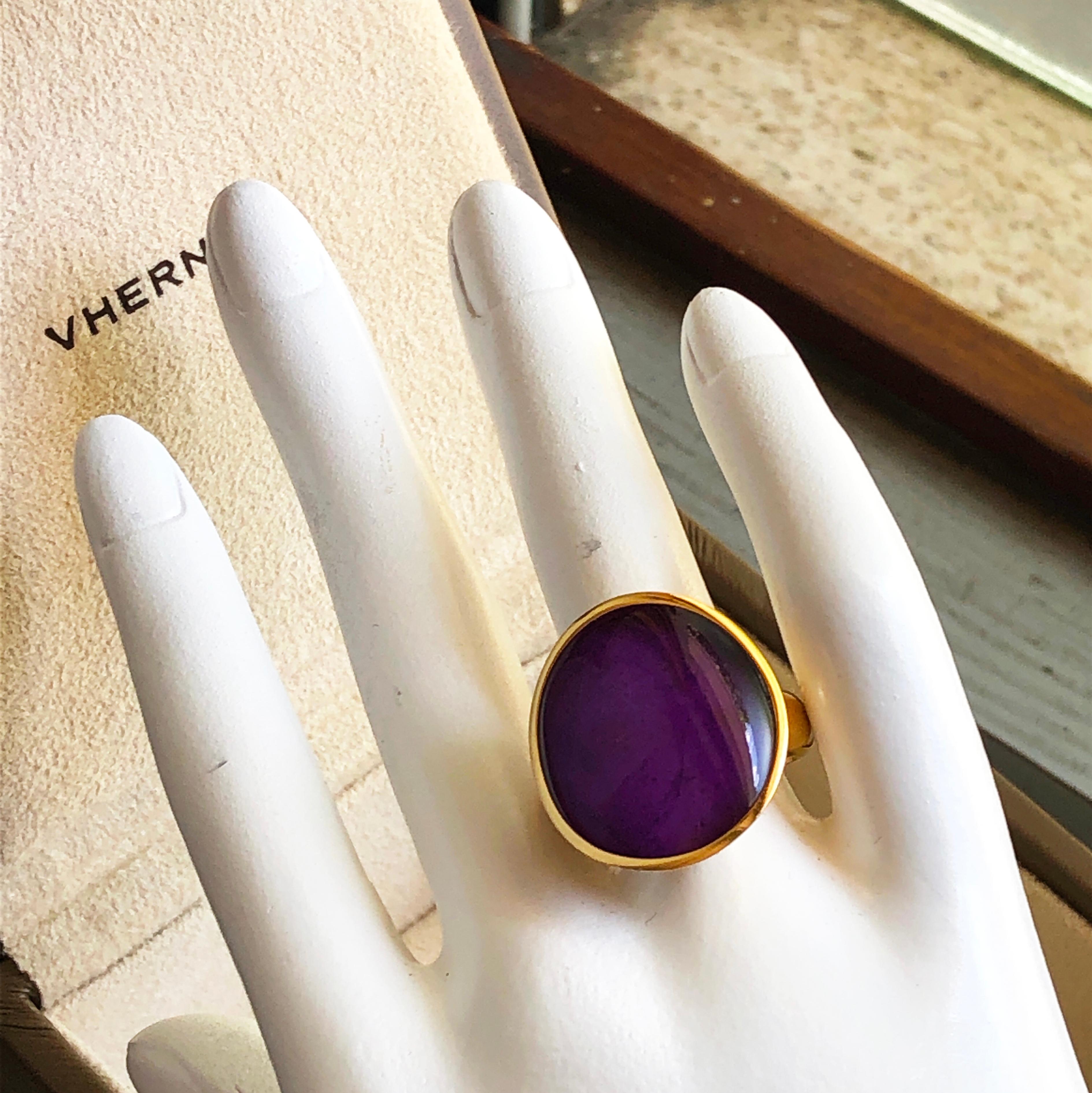 Vhernier Rare Sugilite Rock Cystal Giotto Collection Yellow Gold Cocktail Ring 4