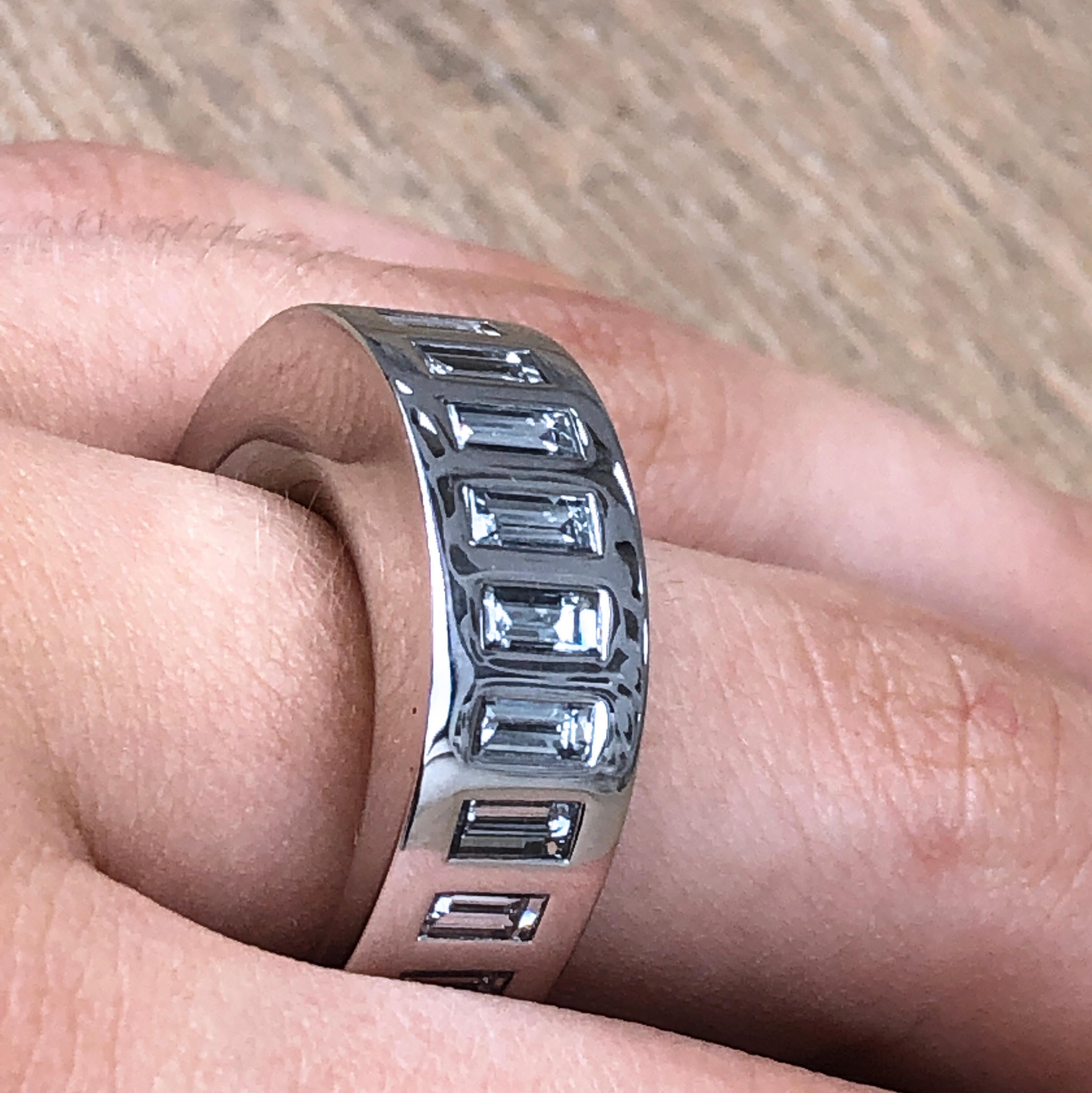 Vhernier Rewind Collection White Diamond Baguette Eternity Engagement Ring For Sale 1