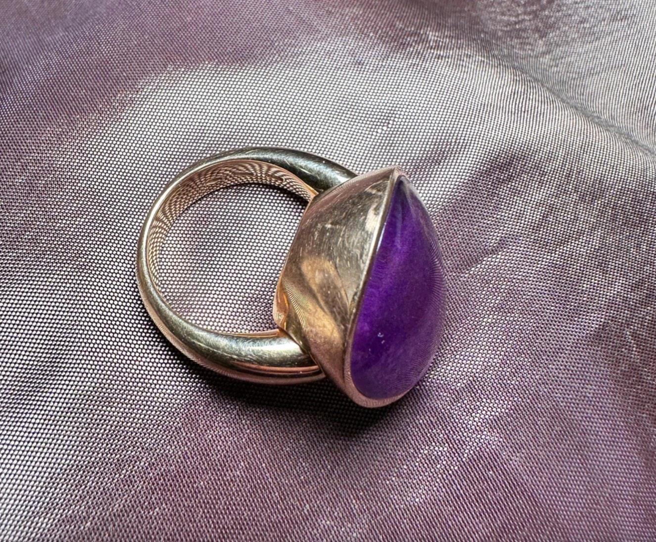Vhernier Sugilite Bergkristall-Ring aus der Kollektion Giotto im Zustand „Relativ gut“ im Angebot in London, GB
