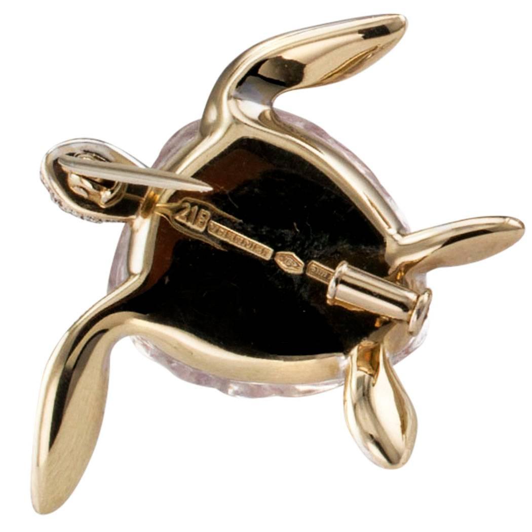Vhernier Turtle Brooch Pink Mother-of-Pearl Rock Crystal Diamond Gold In Excellent Condition In Los Angeles, CA