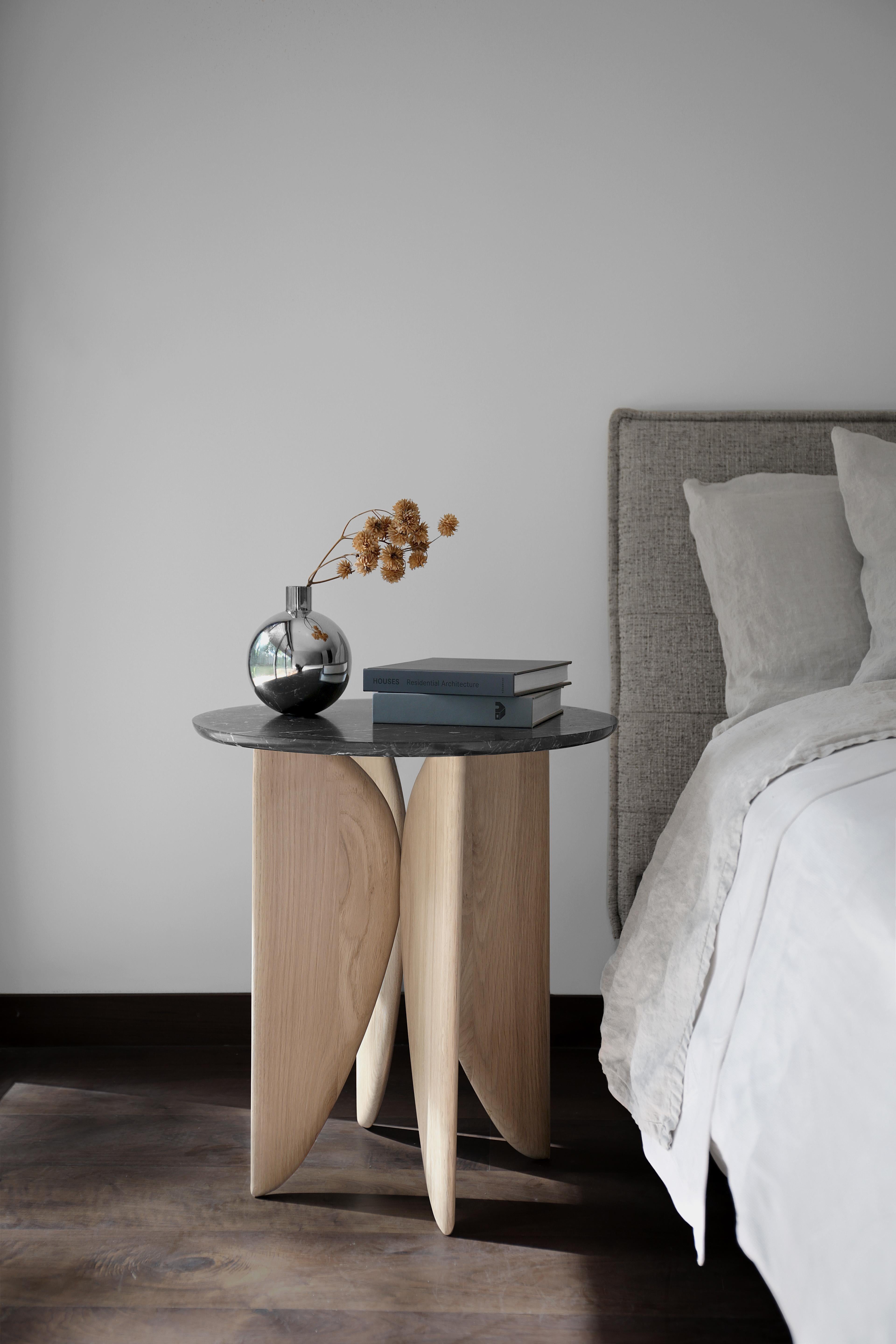 Mid-Century Modern Noviembre VI Side Table, Night Stand in Burned Oak Wood and Marble Top For Sale