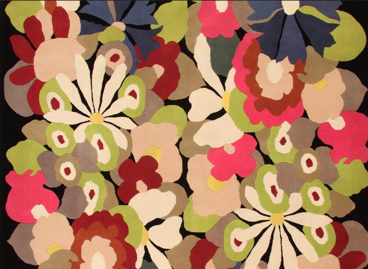 Via Como - 'Art Nouveau' Rug - Size 6' x 9'
Material: 100% Wool 

A one-of-a-kind rug and a rare piece. A truly remarkable work of art. This rug has been hand-knotted with the finest New Zealand Wool by skilled artisans, using a centuries old