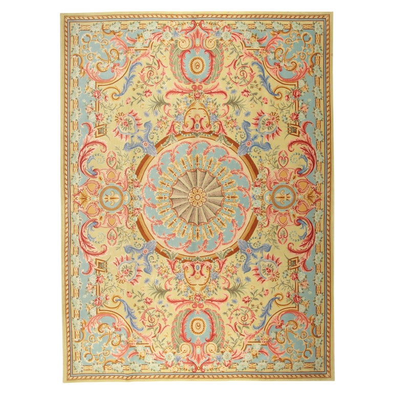 'Versailles Tre' Rug For Sale at 1stDibs