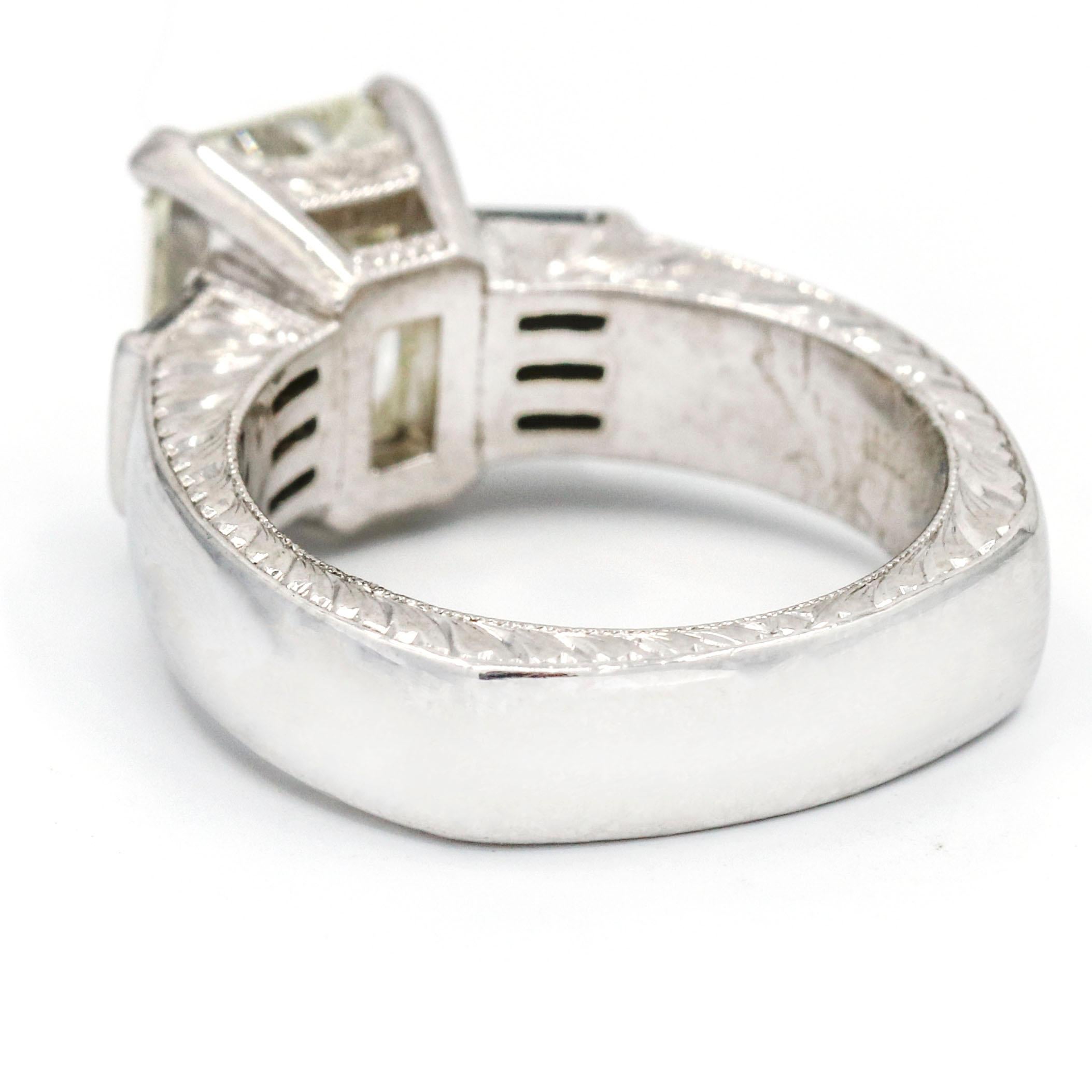 Viachi 2.53 Carat Platinum Modified Cushion Diamond Engagement Ring For Sale 2
