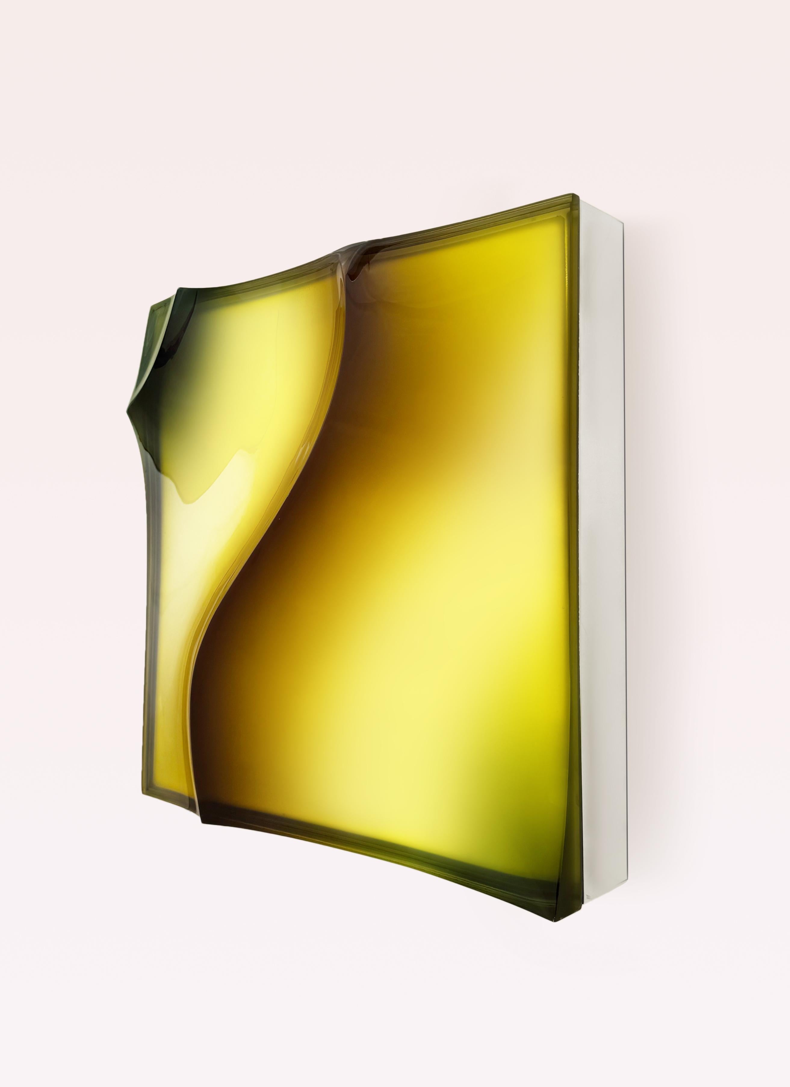 Postmoderno VIBE square luminous lamp in resin and steel by MOĆI Collective in vendita