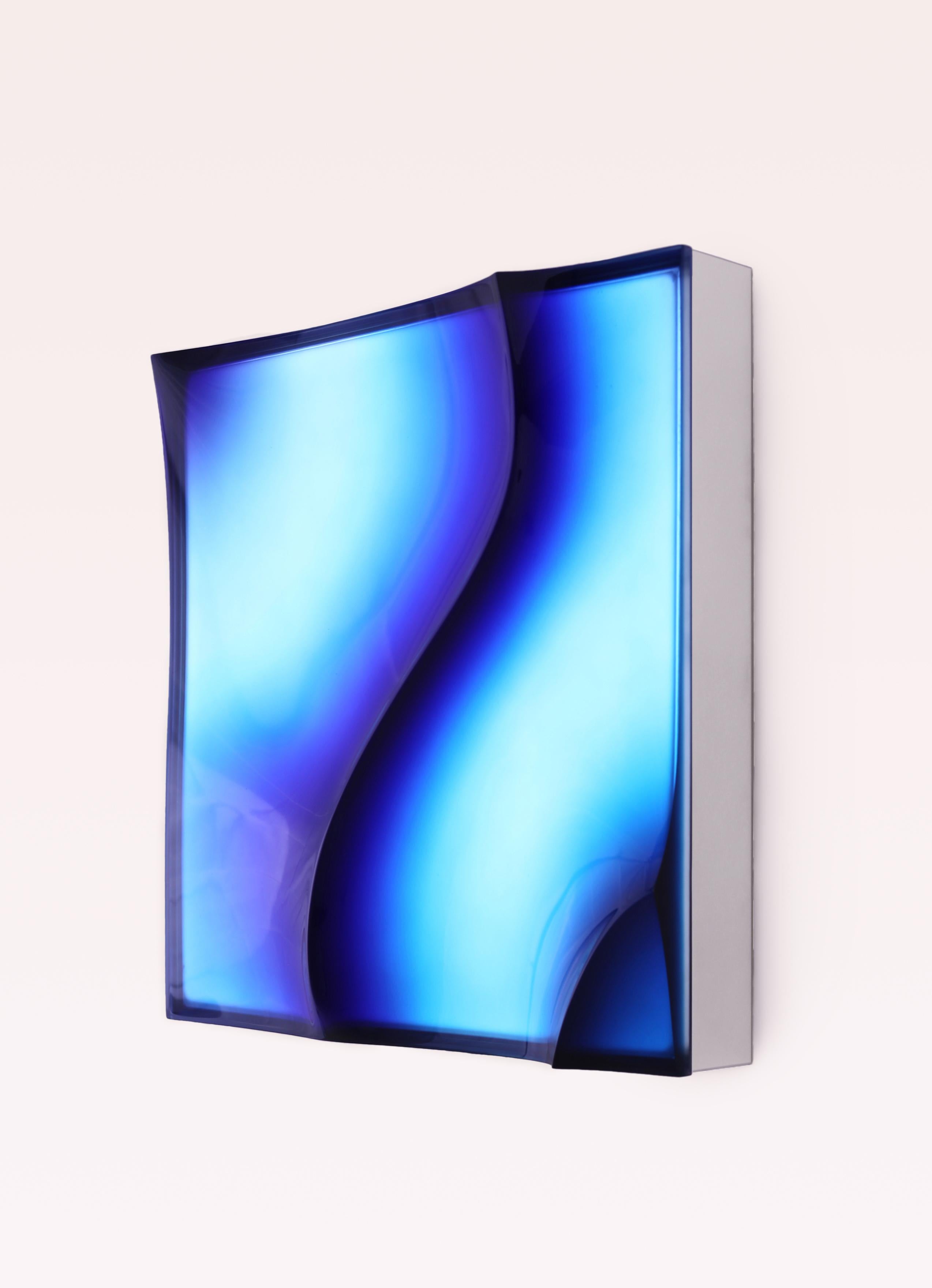 Postmoderno VIBE square luminous lamp in resin and steel by MOĆI Collective in vendita