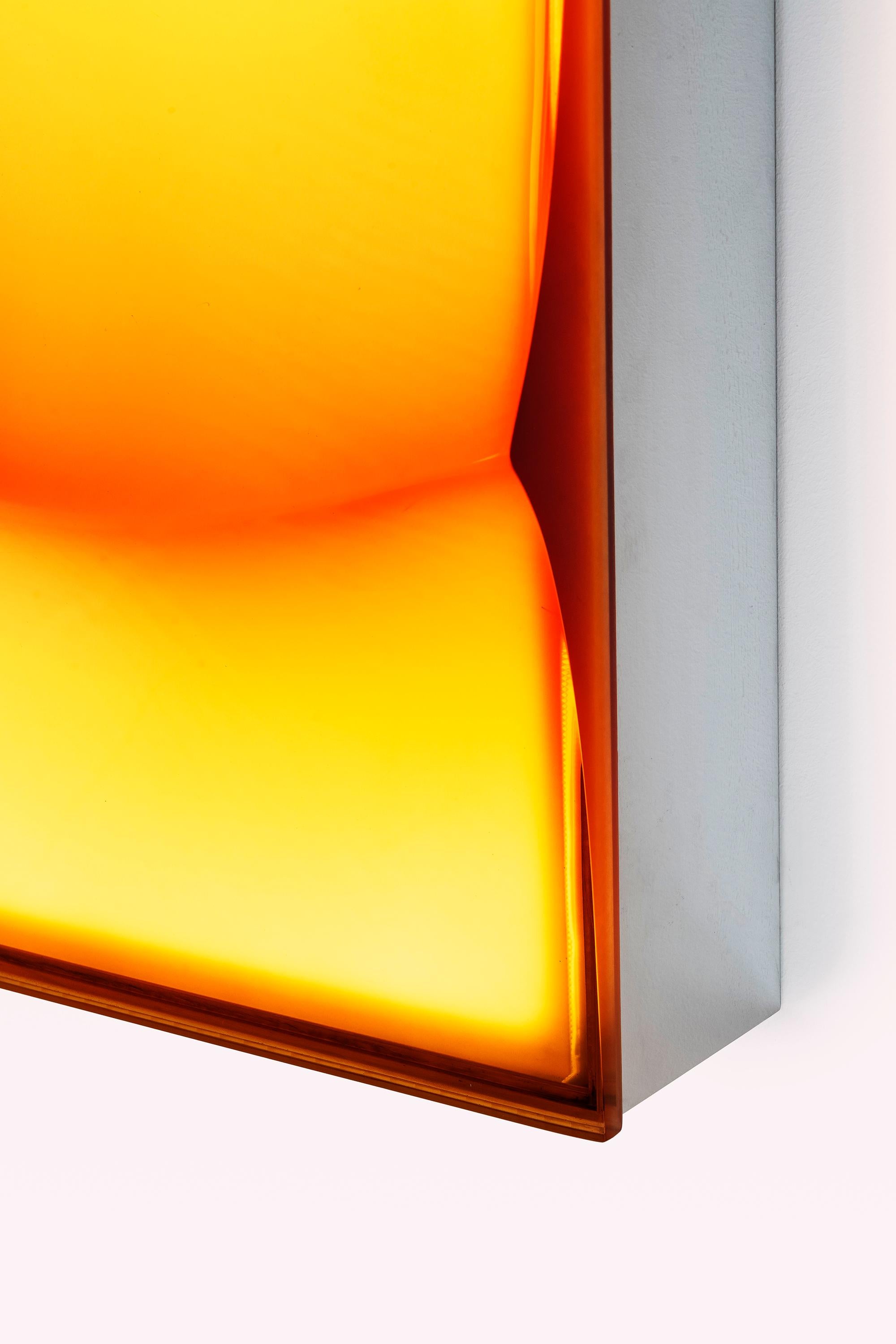 VIBE square luminous lamp in resin and steel by MOĆI Collective In condizioni Nuovo in vendita a Cantù, IT