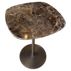 Vibieffe 9595 Form Kleiner Tisch von Gianluigi Landoni, Quadratisch & Marmor