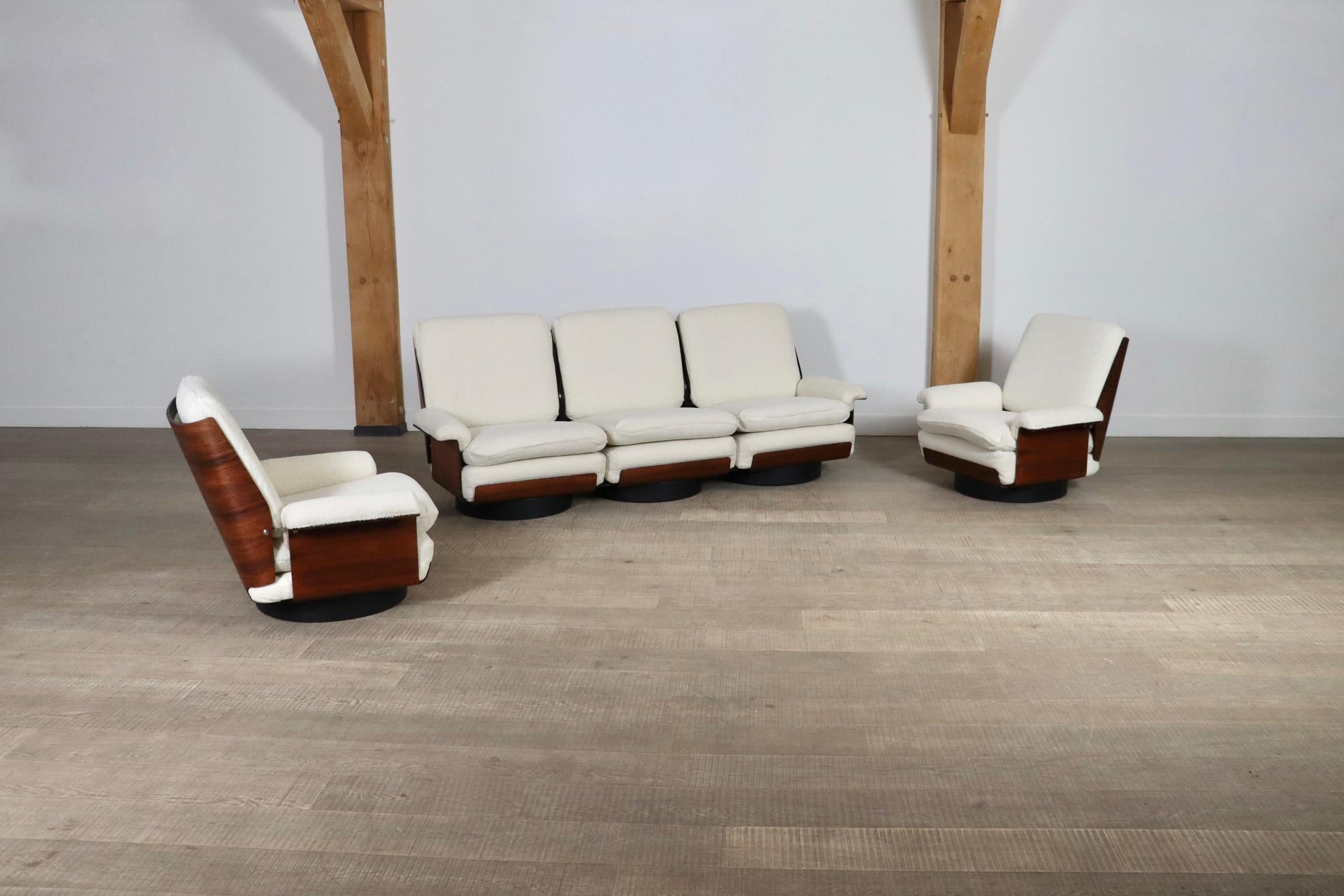 Bouclé Viborg Sofa And Armchairs By Bernard Brunier For Coulon, 1960s For Sale