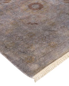 Vibrance, One-of-a-Kind Hand-Knotted Area Rug, Light Gray