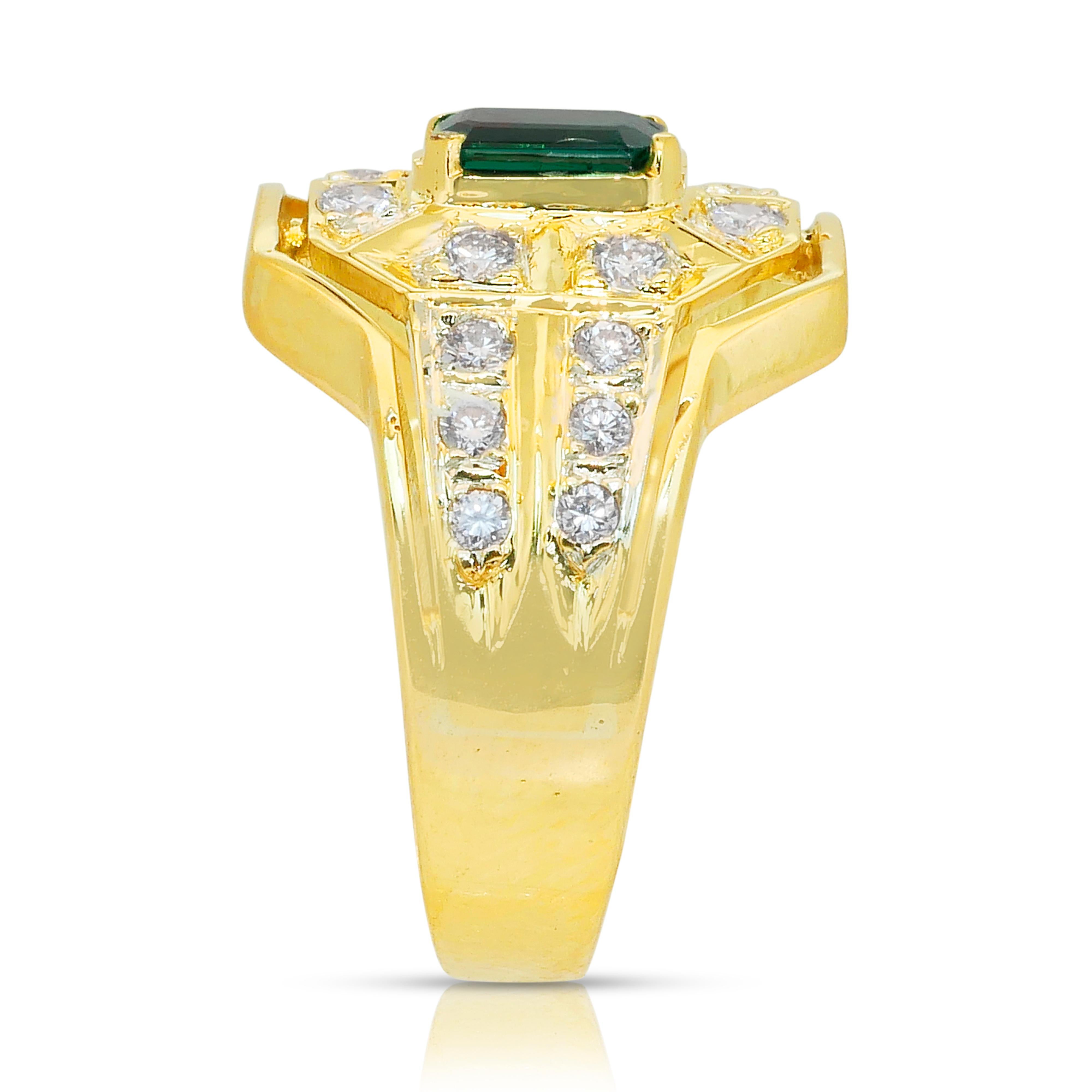 Vibrante Anillo de Cóctel de Oro Amarillo de 18 quilates con Esmeralda y Diamantes de 1,52 quilates en venta 2