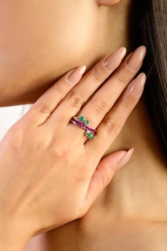 Vibrant 1.58 Carats 925 Sterling Silver Emerald Ruby Wave Ring