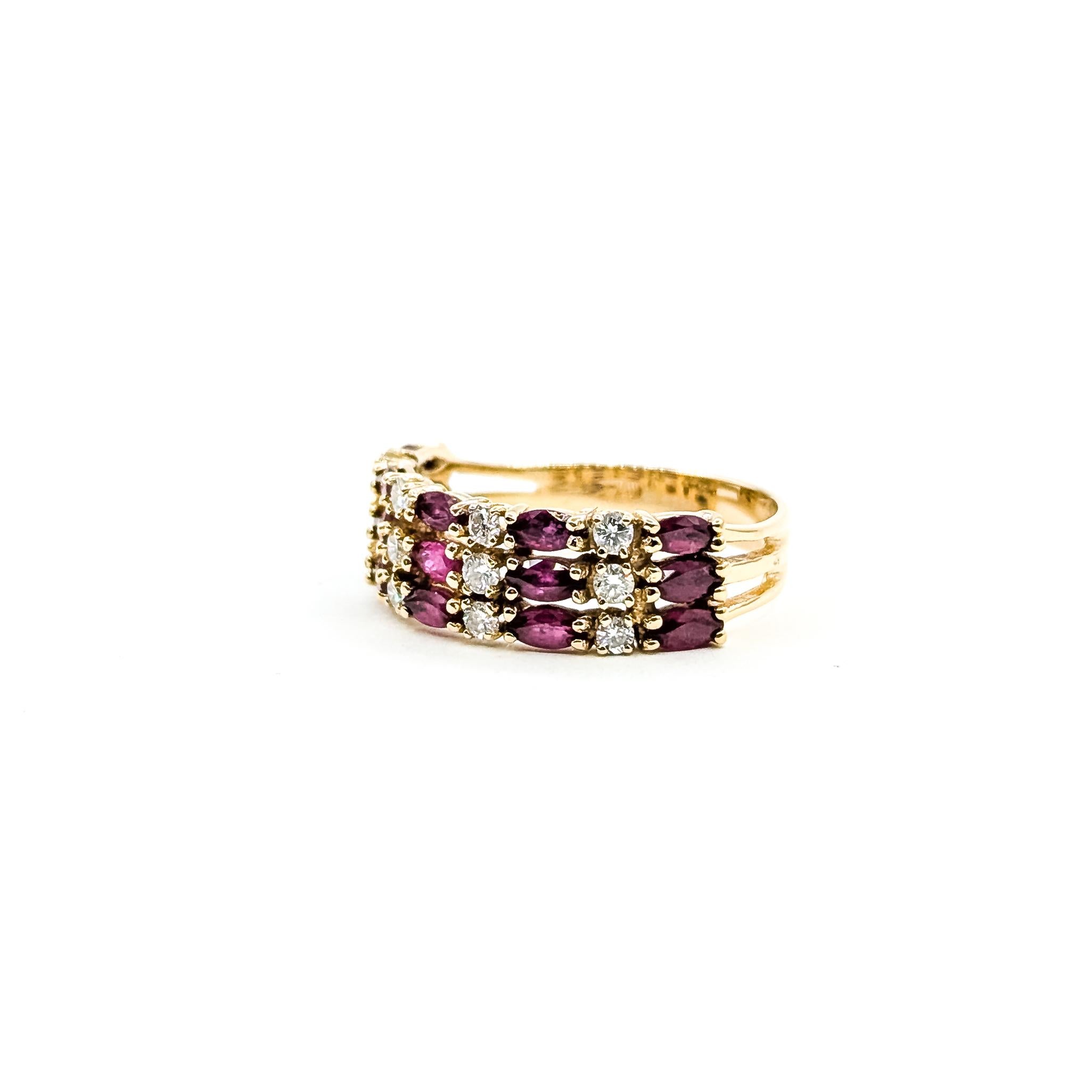 Contemporary Vibrant 3-Row Ruby & Diamond Ring in 14k For Sale