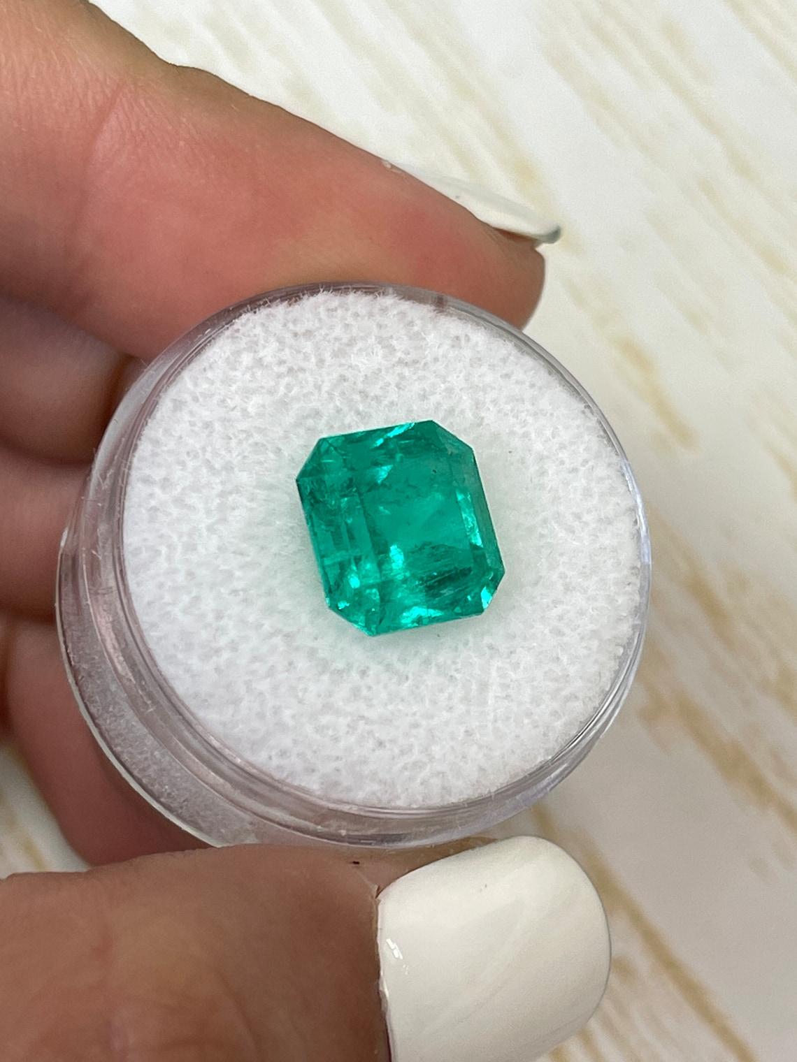 Vibrant 4.83 Carat Asscher Cut Muzo Colombian Emerald Gem - May Birthstone In New Condition For Sale In Jupiter, FL