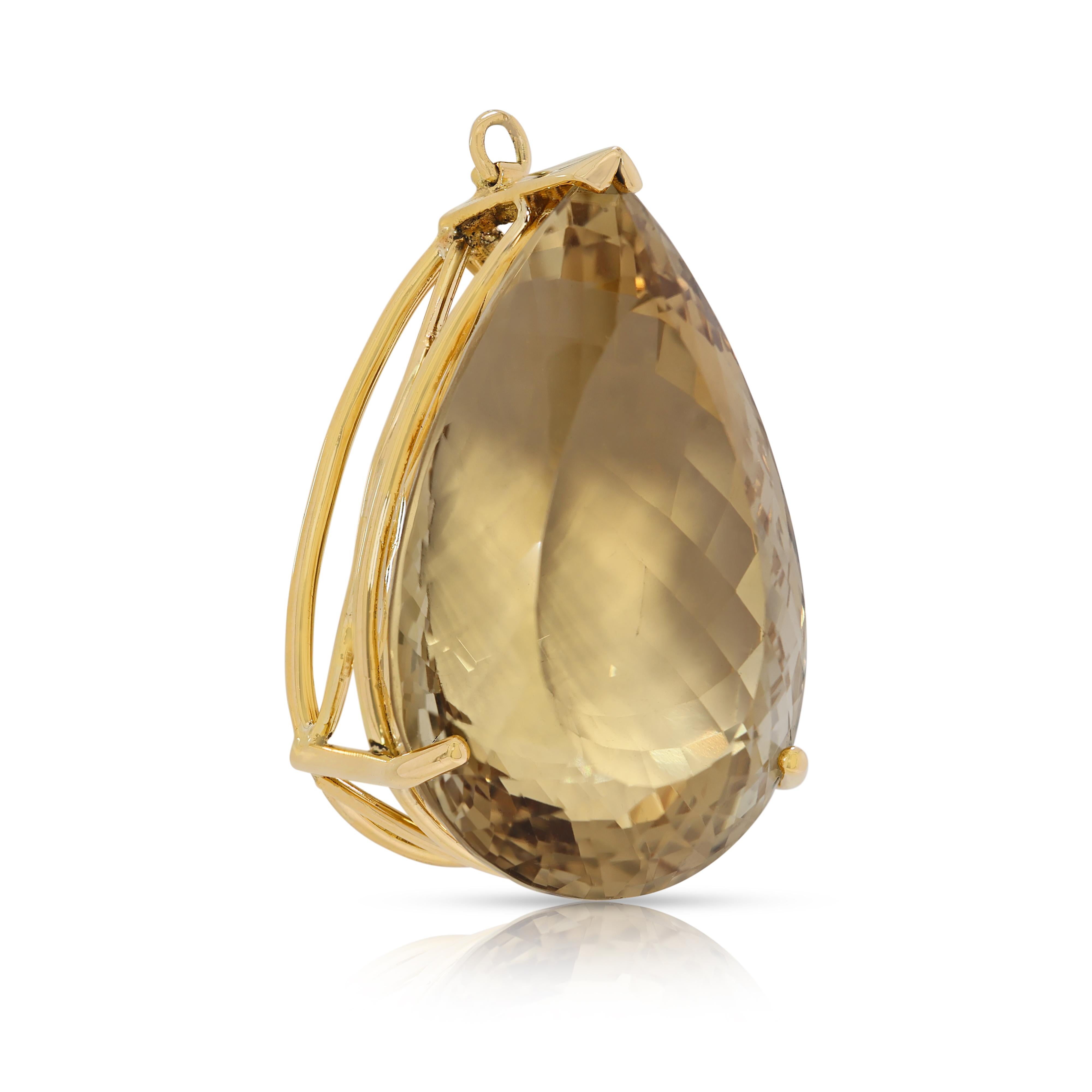 Vibrant 70ct Citrine Pendant in 18K Yellow Gold In condizioni Nuovo in vendita a רמת גן, IL