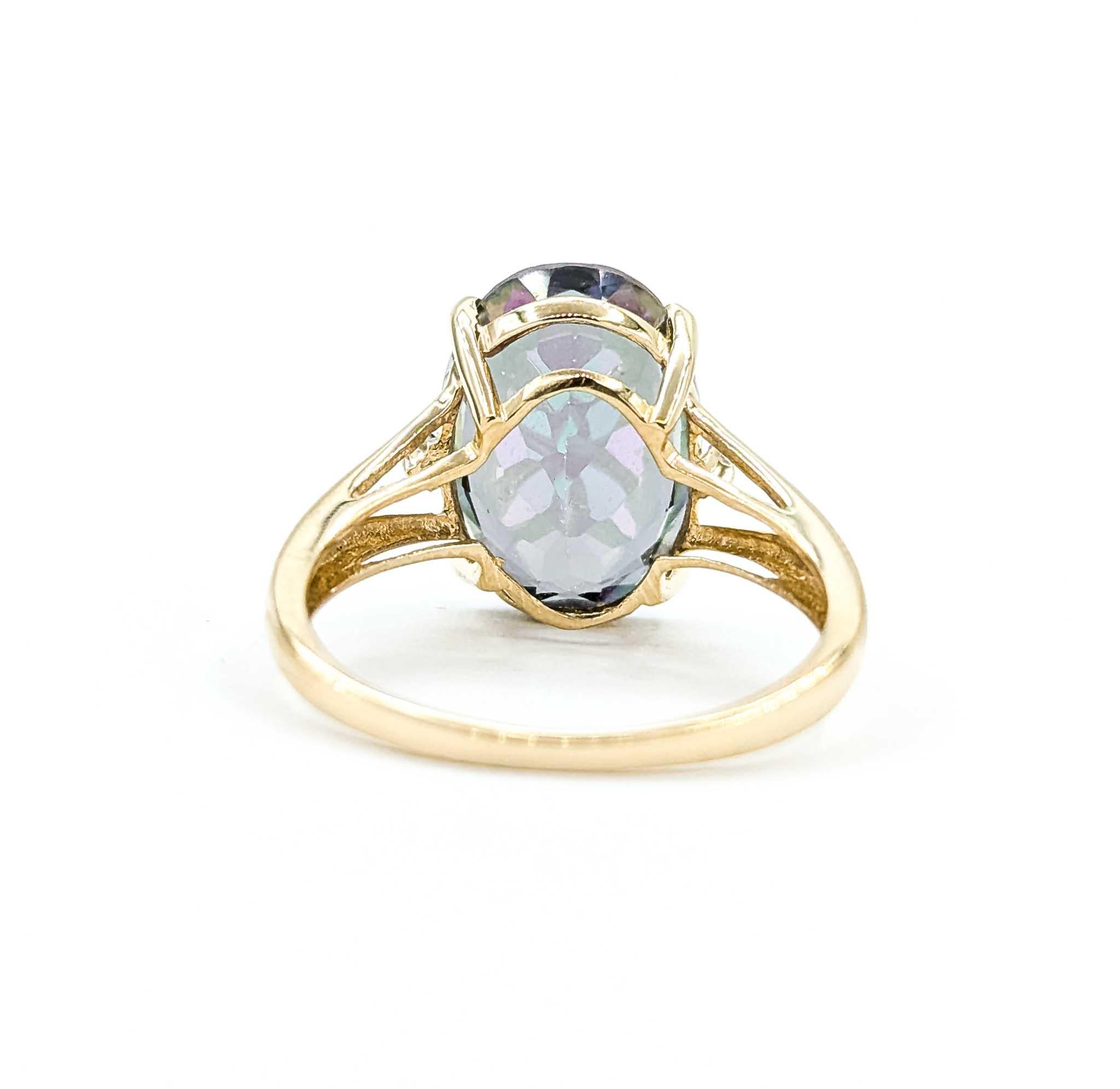 Bague solitaire en or jaune 10k avec topaze de 8,0ct en vente 2