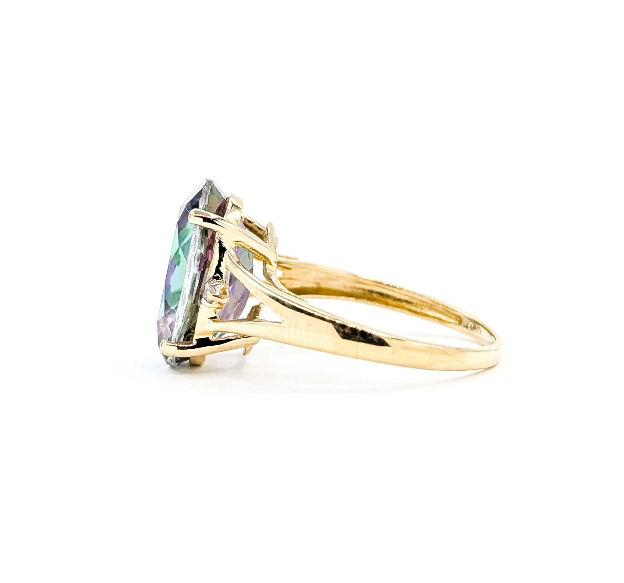 Bague solitaire en or jaune 10k avec topaze de 8,0ct en vente 3