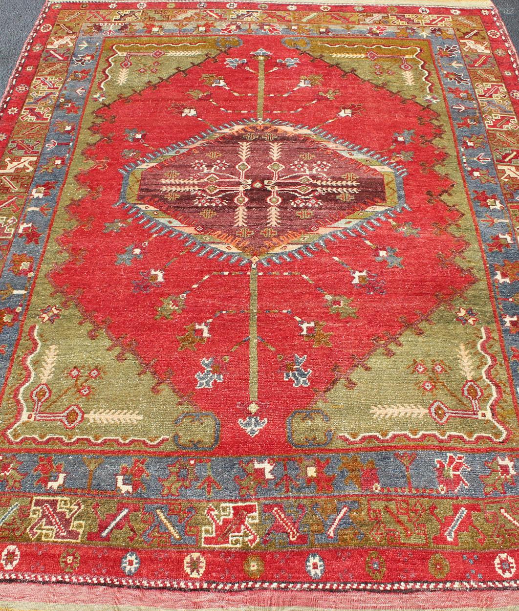 Antique Turkish Medallion Oushak Rug in Red, Green and Blue For Sale 4