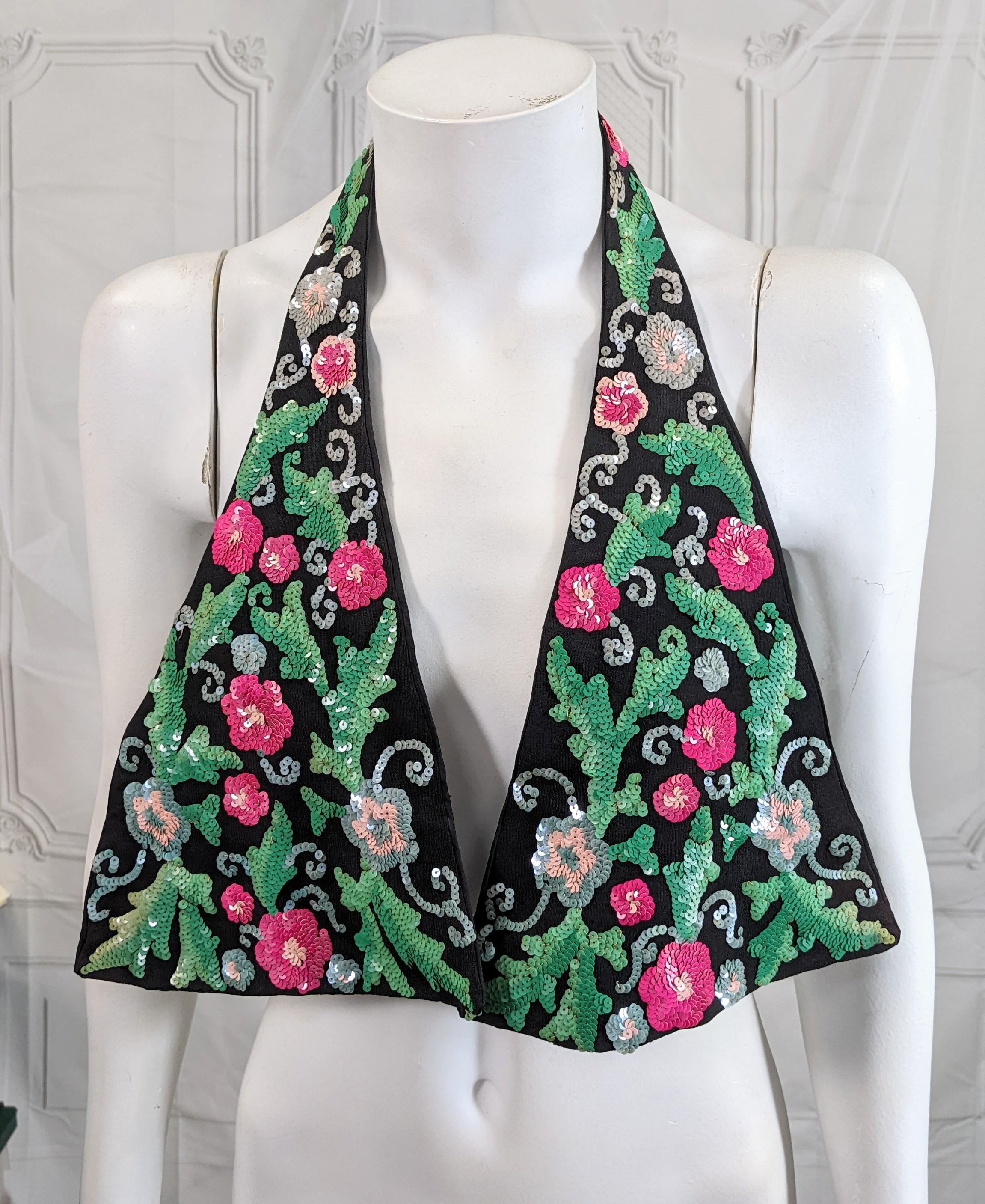 Vibrant Art Deco Sequin Scarf In Excellent Condition For Sale In New York, NY