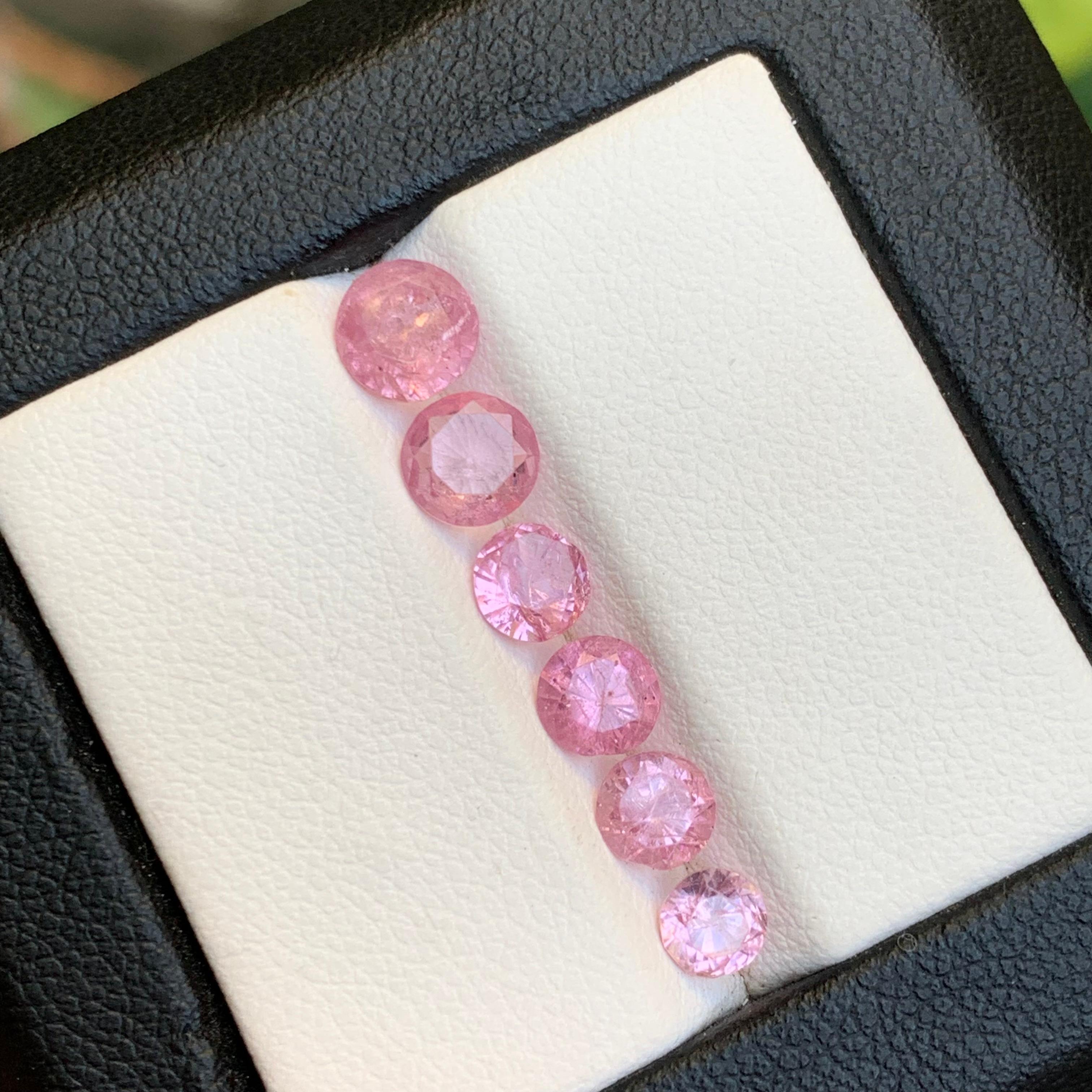 Vibrante Espinela Rosa Bebé 3.27 Ct Natural Piedras preciosas sueltas Tamaño de la joyería Lote-Ronda en venta 7