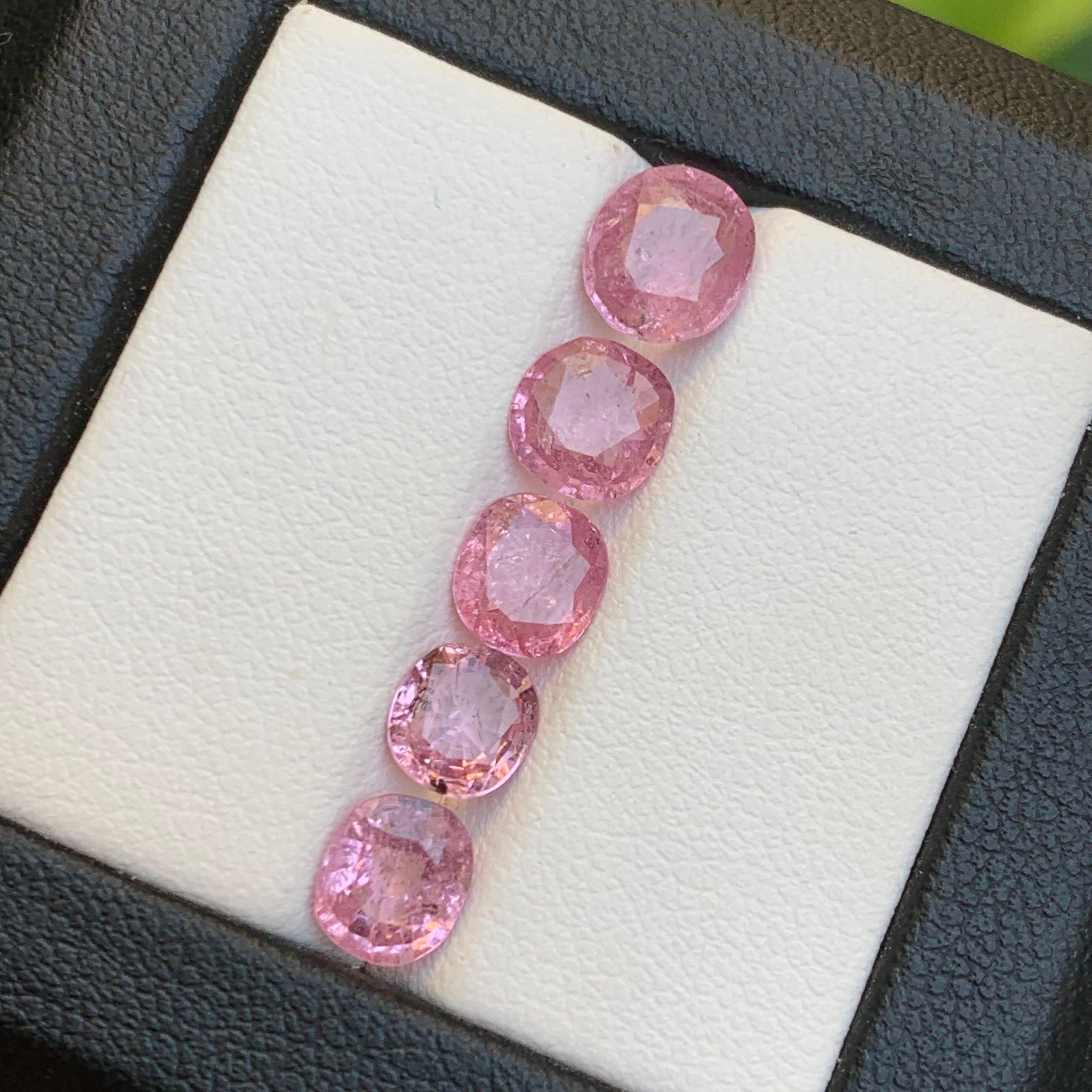 Spinello rosa vibrante 5,39 carati Nature Gemme sciolte Dimensione Gioielli Lotto-Rotondo in vendita 1