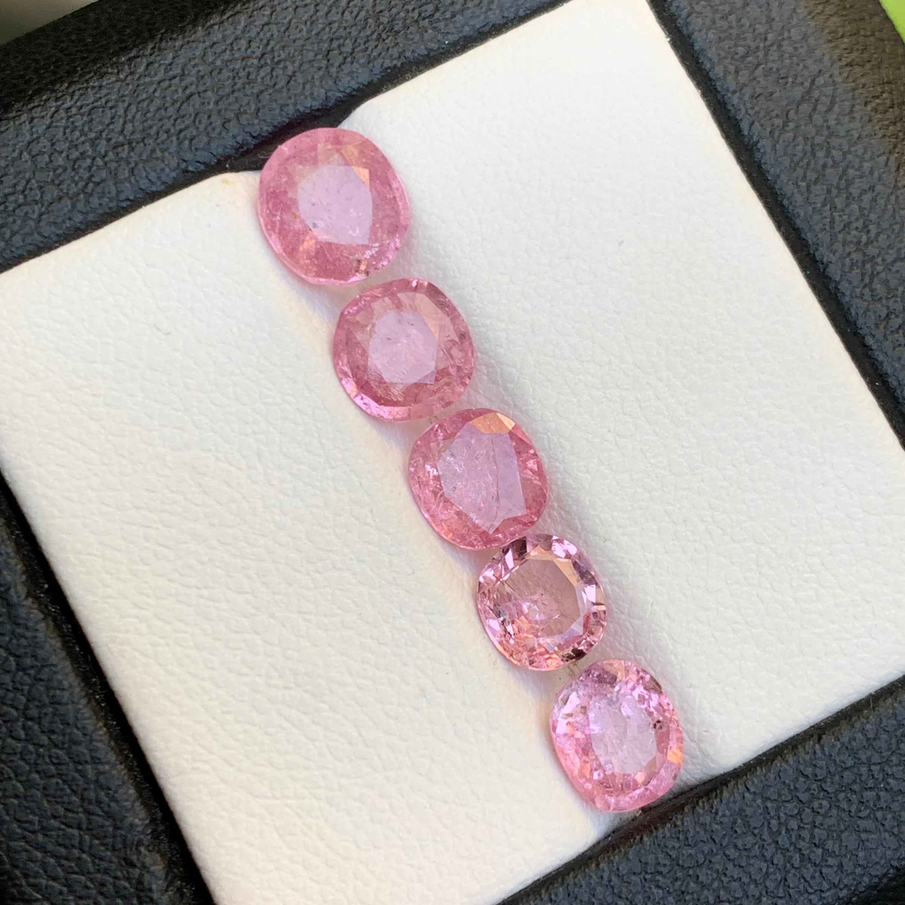 Spinello rosa vibrante 5,39 carati Nature Gemme sciolte Dimensione Gioielli Lotto-Rotondo in vendita 2