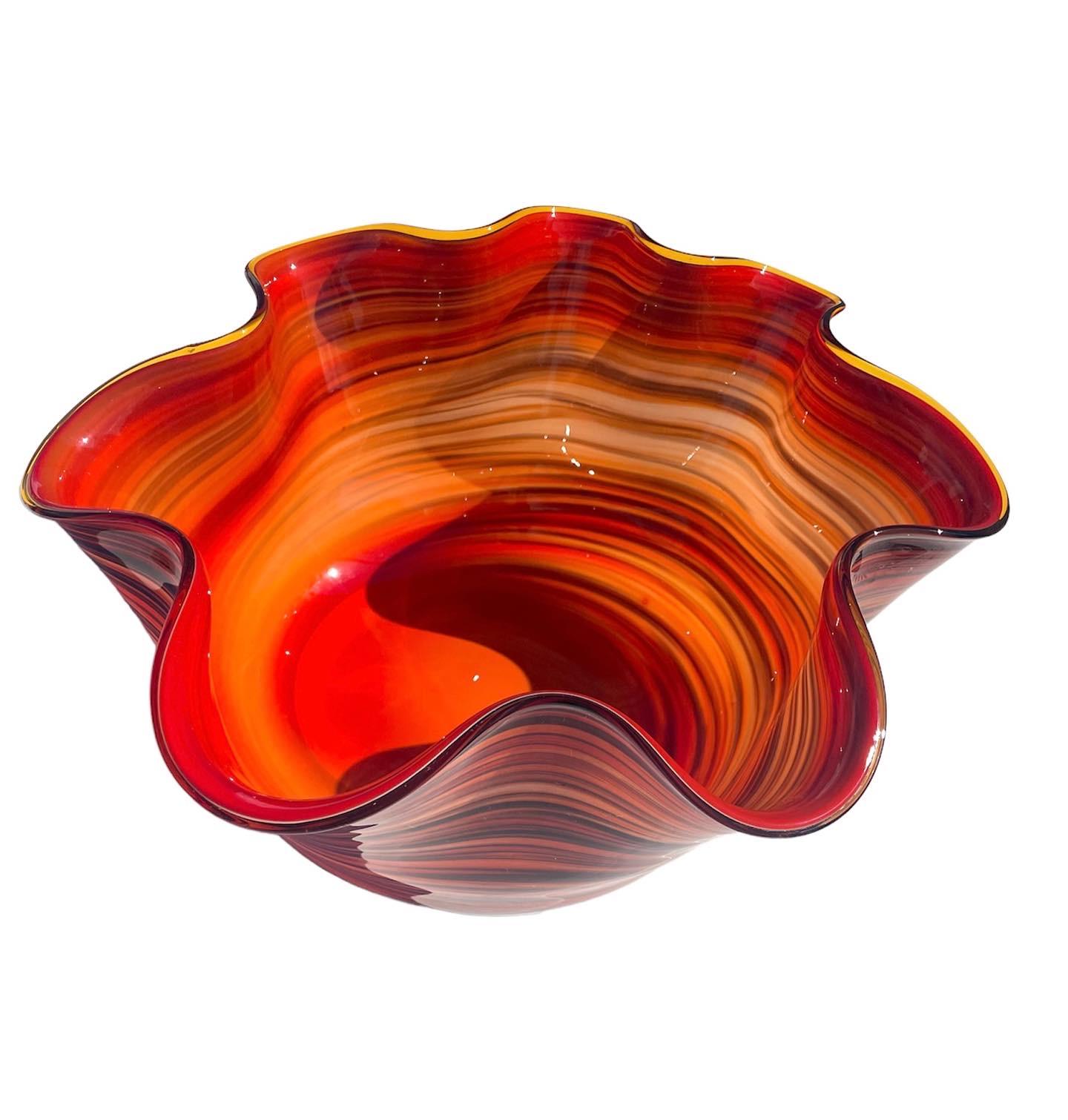 Vibrant  Blown Glass Handkerchief Bowl, Attributed to Murano 1