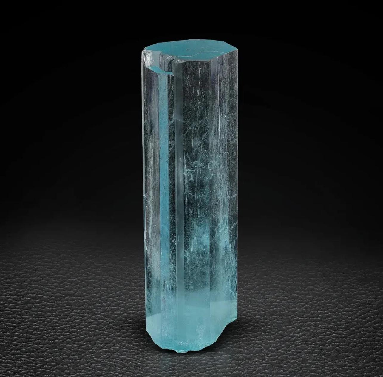 Vibrant Blue Aquamarine Crystal With Excellent Quality From Pakistan For Sale 3