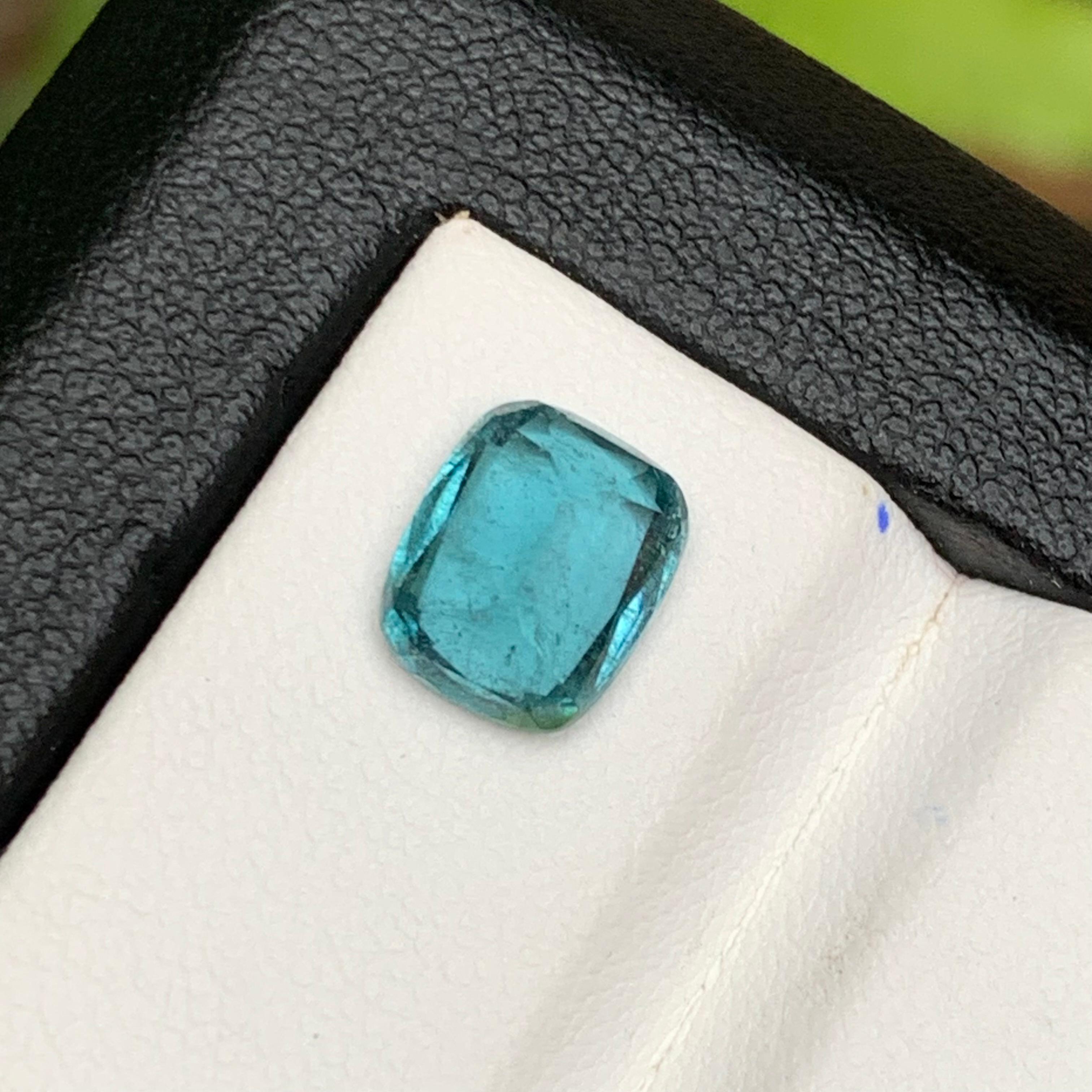 Bague pendentif tourmaline naturelle bleue vibrante, pierre précieuse non sertie 2.10 carats, taille coussin Neuf - En vente à Peshawar, PK