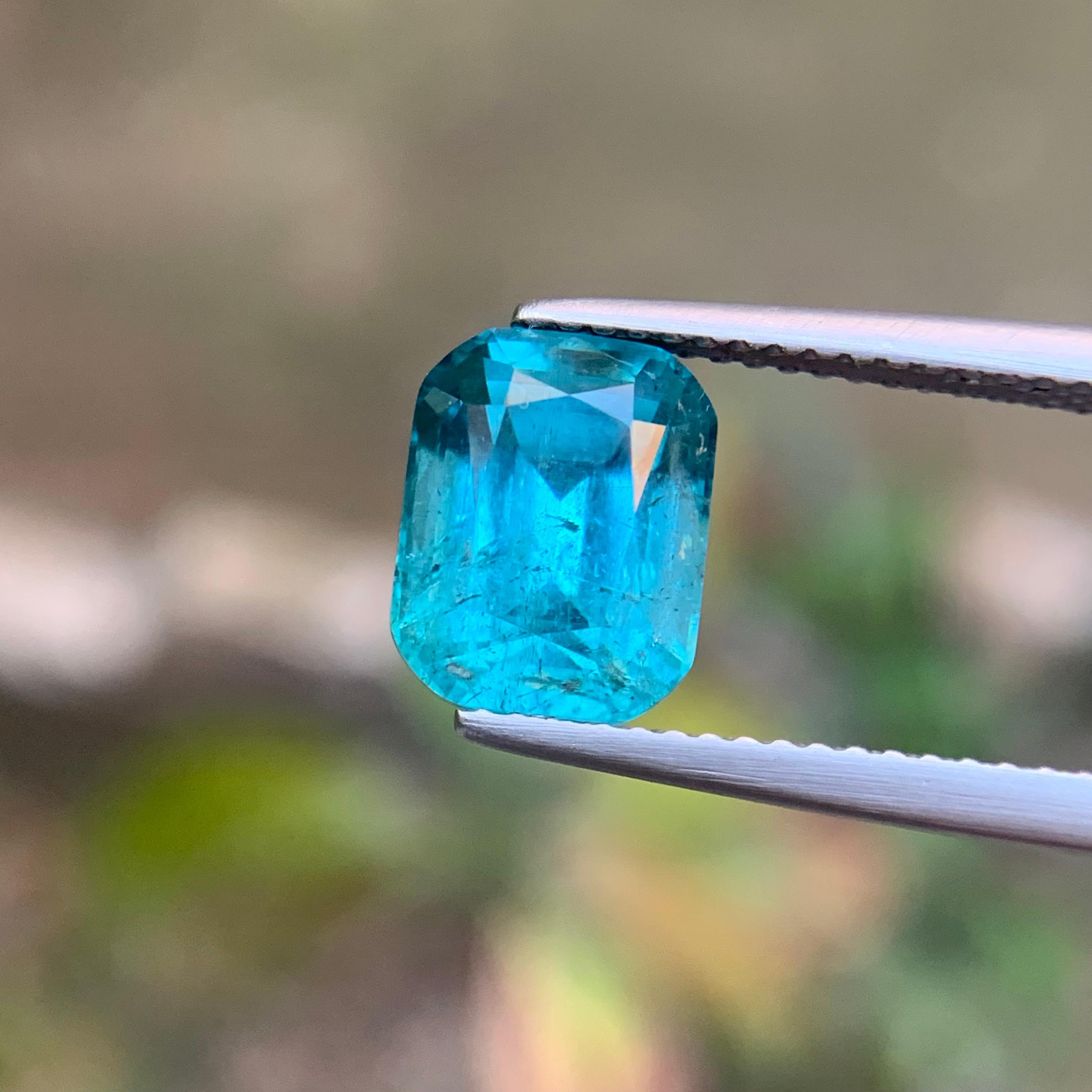 Bague pendentif tourmaline naturelle bleue vibrante, pierre précieuse non sertie 3.55 carats, taille coussin en vente 4