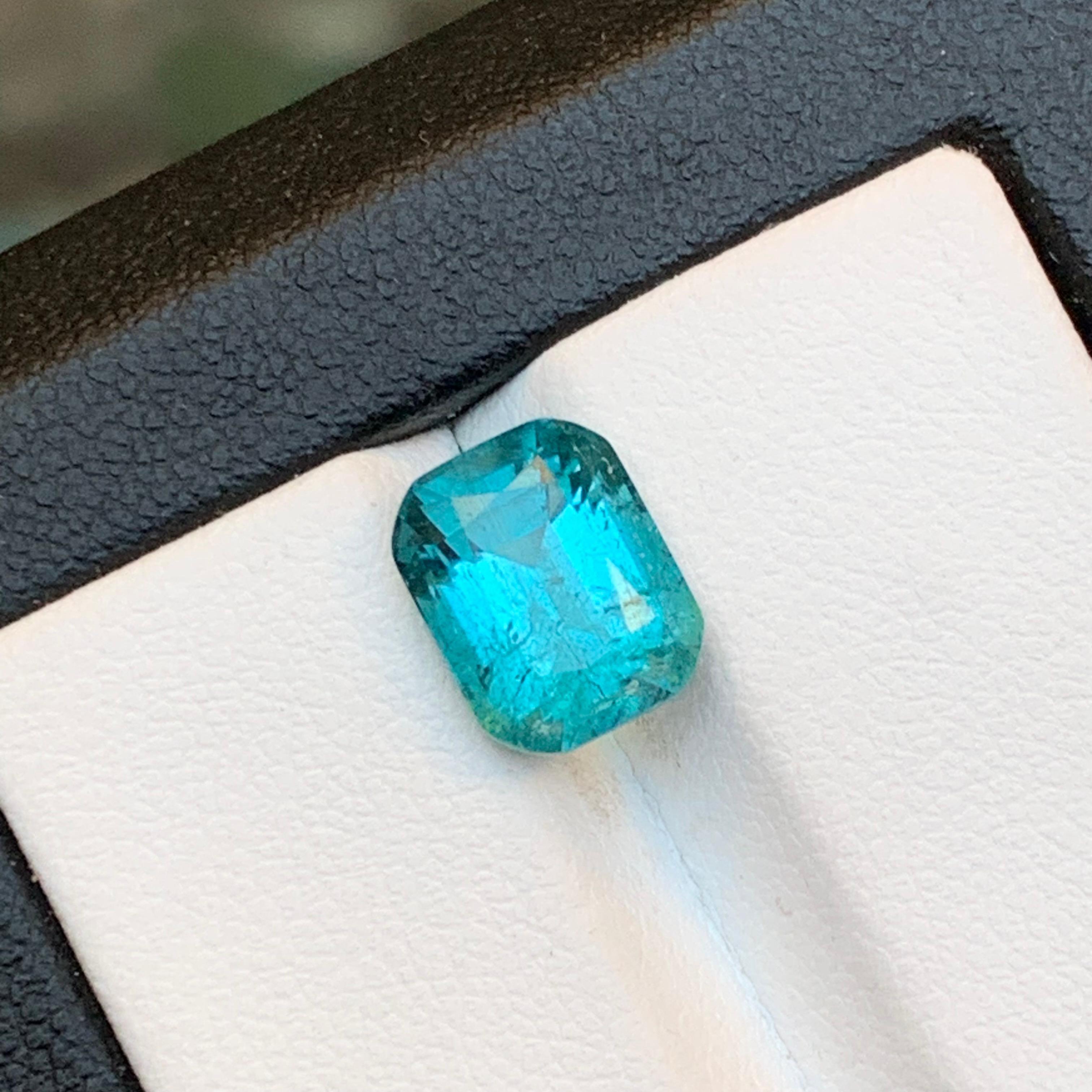 Bague pendentif tourmaline naturelle bleue vibrante, pierre précieuse non sertie 3.55 carats, taille coussin en vente 6