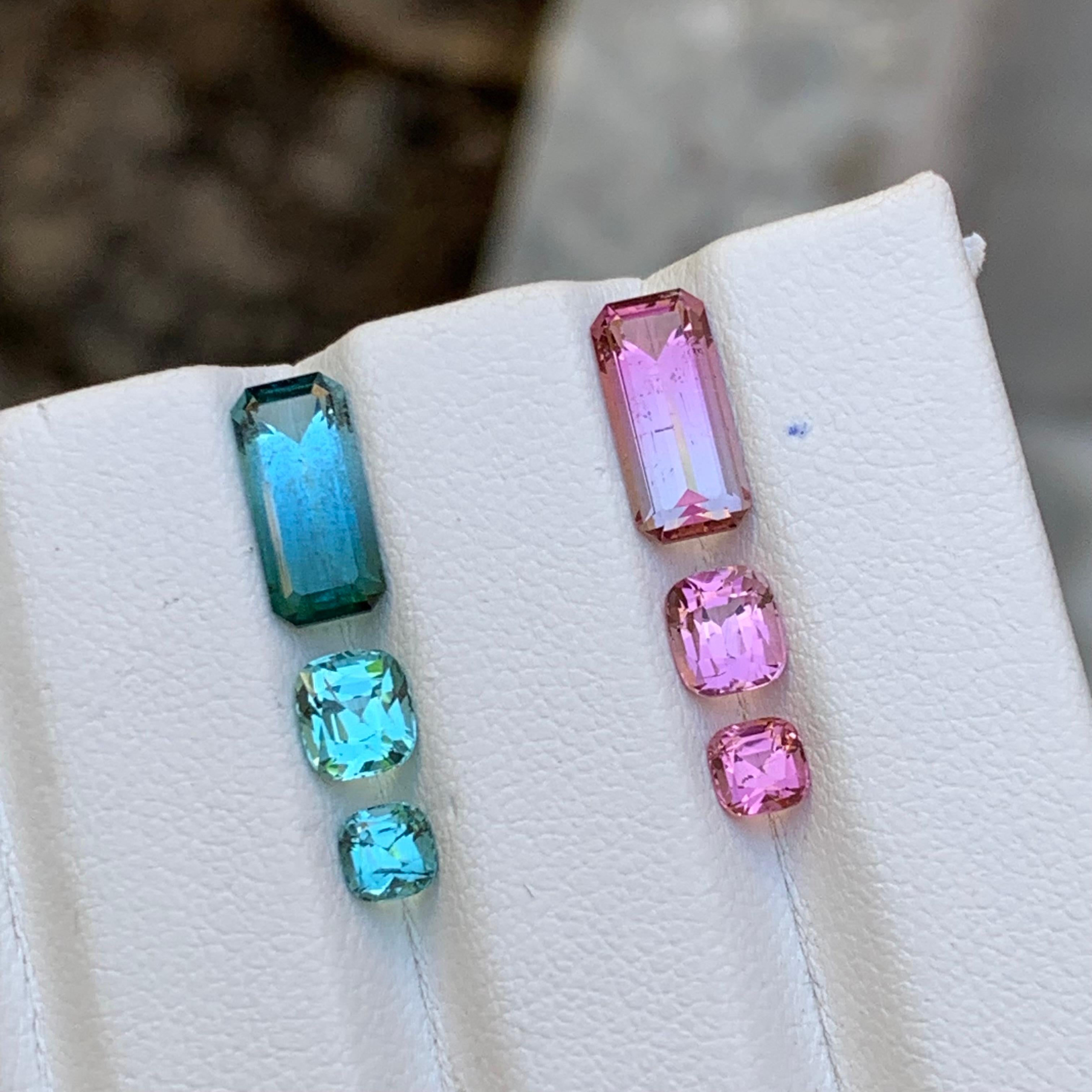 Gemme sciolte di tormalina naturale blu e rosa, coppia perfetta da 5,55 carati In condizioni Nuovo in vendita a Peshawar, PK