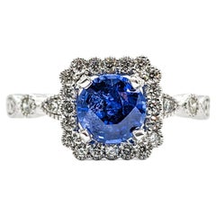 Lebendiger Verlobungsring mit blauem Saphir und Diamant aus Platin